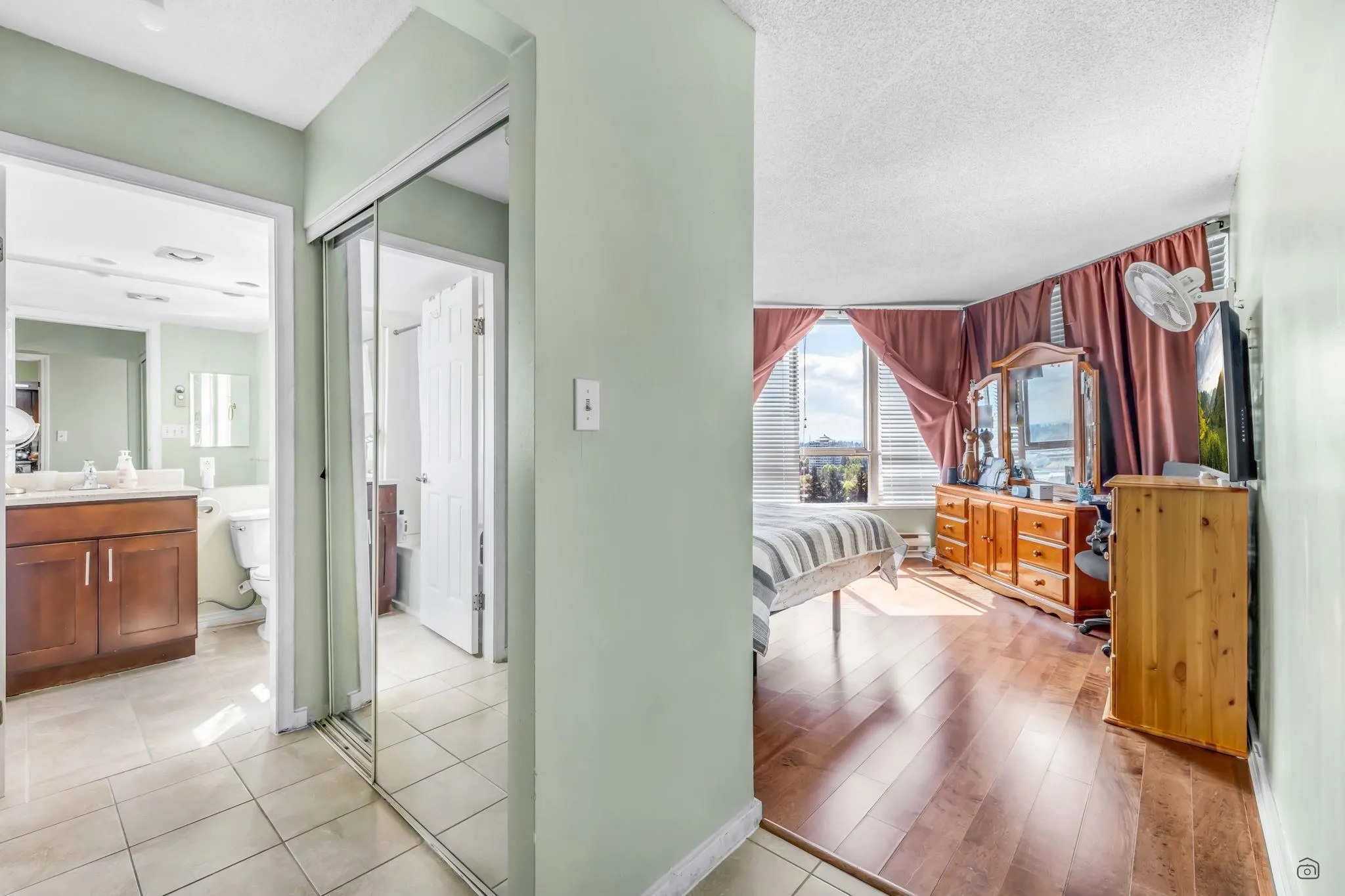 1603 14881 103a Avenue