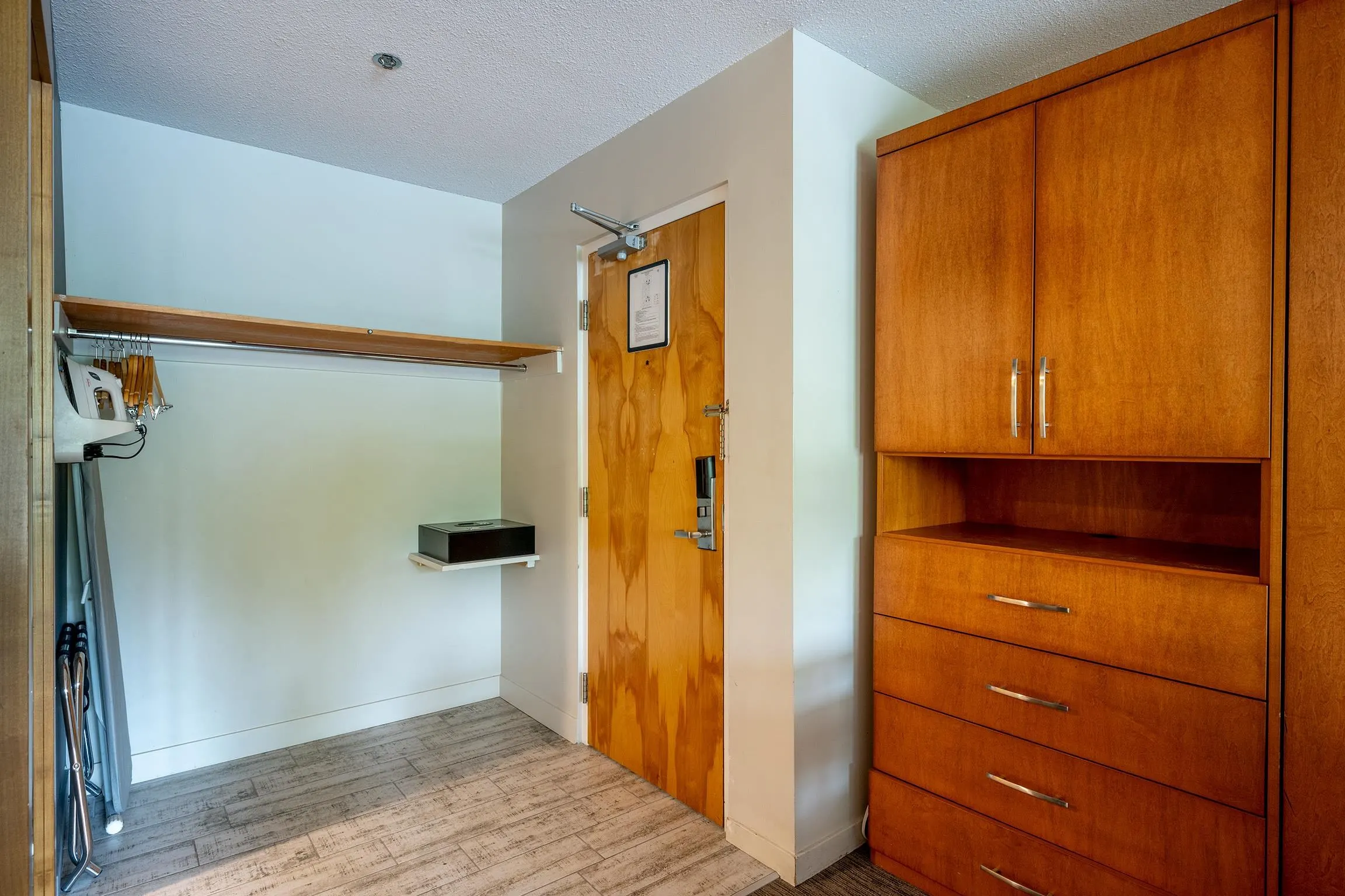 2152 4420 Sundial Place