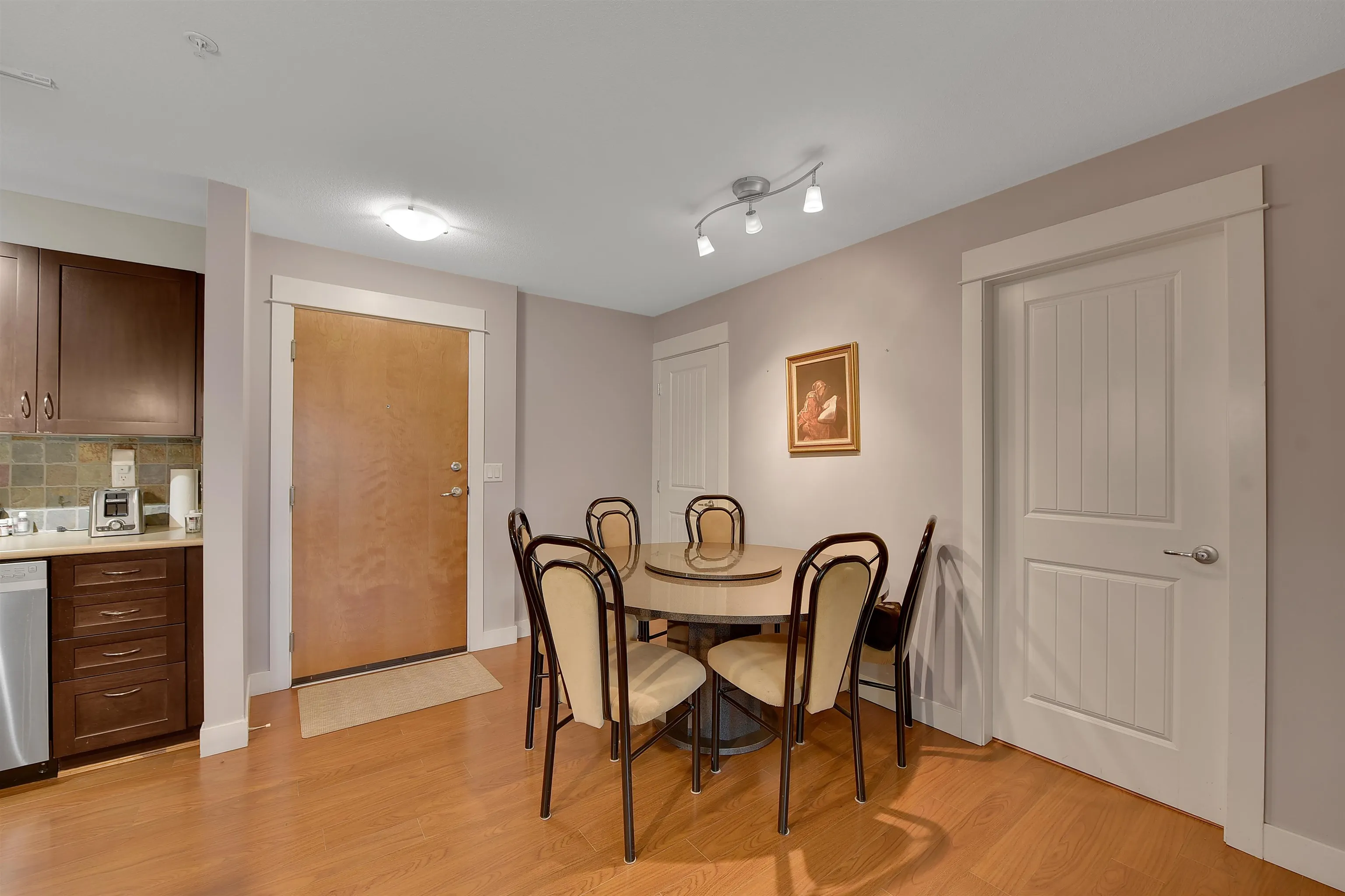 310 2955 Diamond Crescent