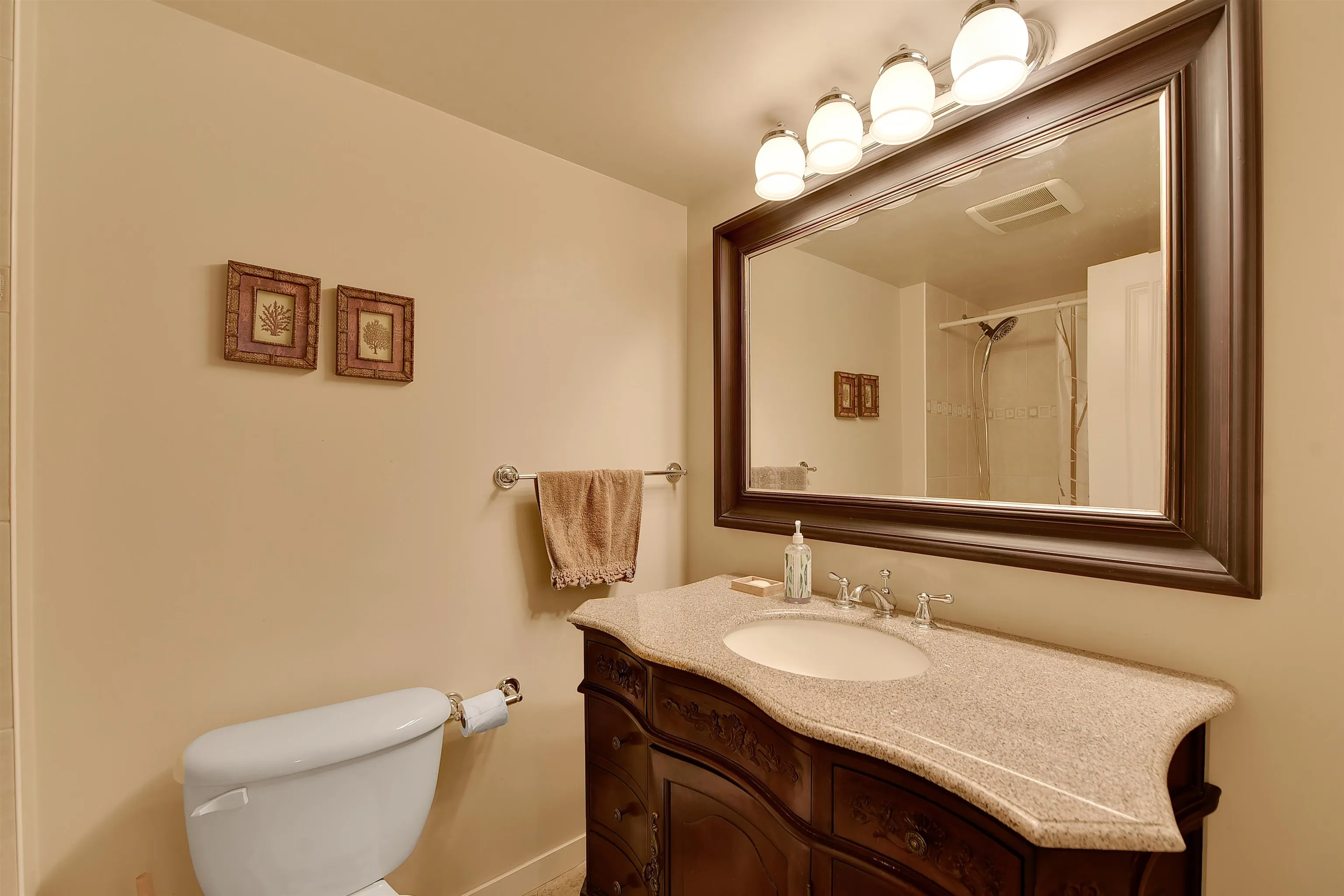 310 2955 Diamond Crescent