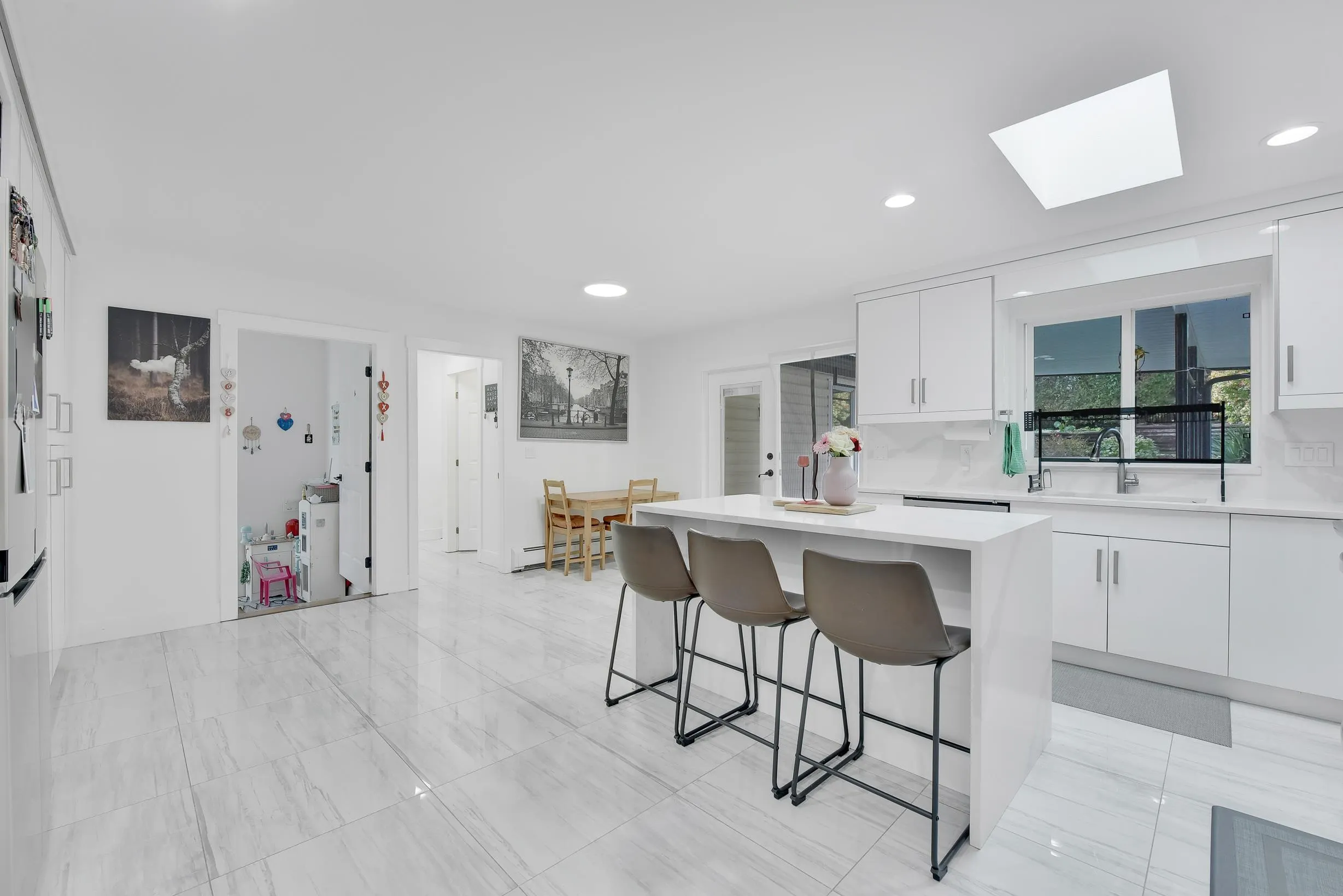 2215 Orchard Drive