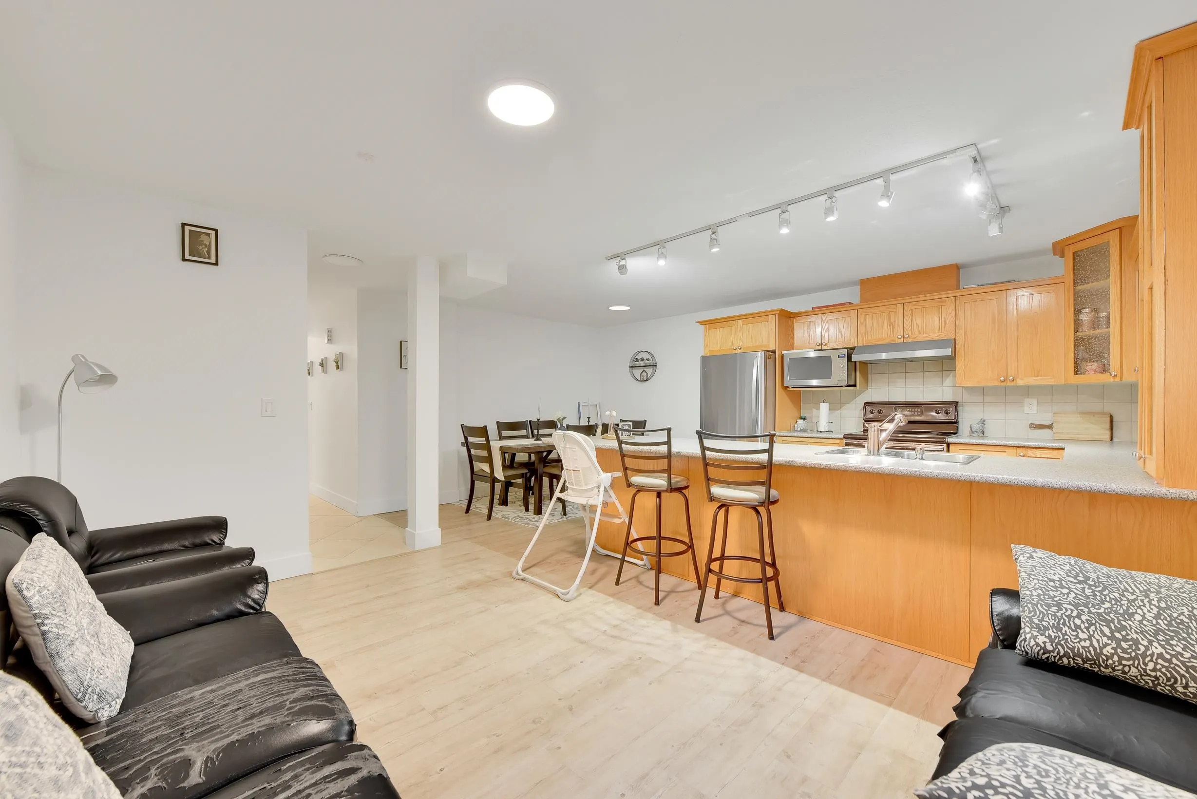 2215 Orchard Drive