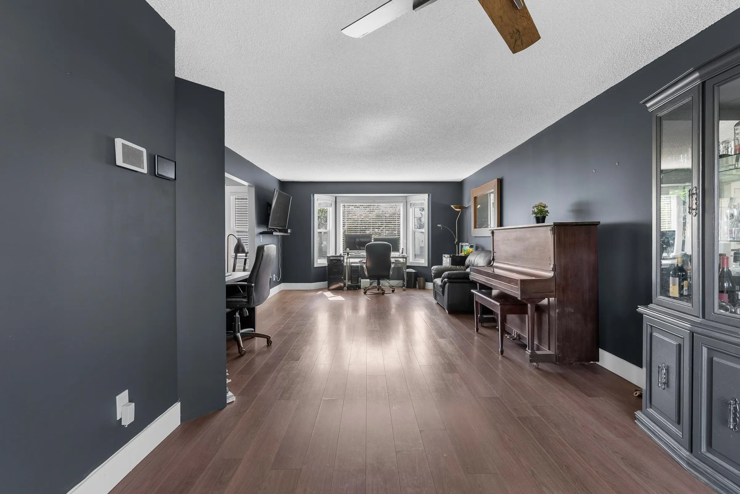 5674 Kathleen Drive