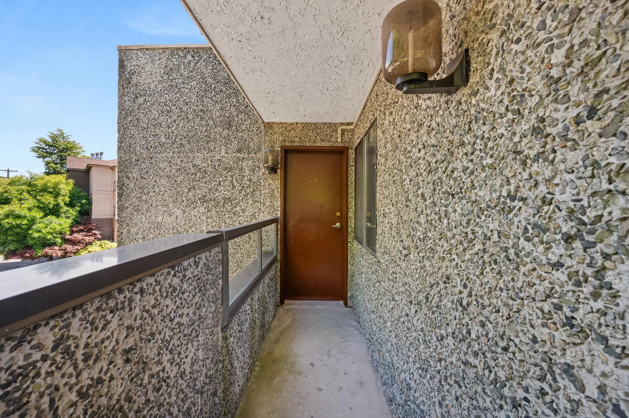 231 8460 Ackroyd Road