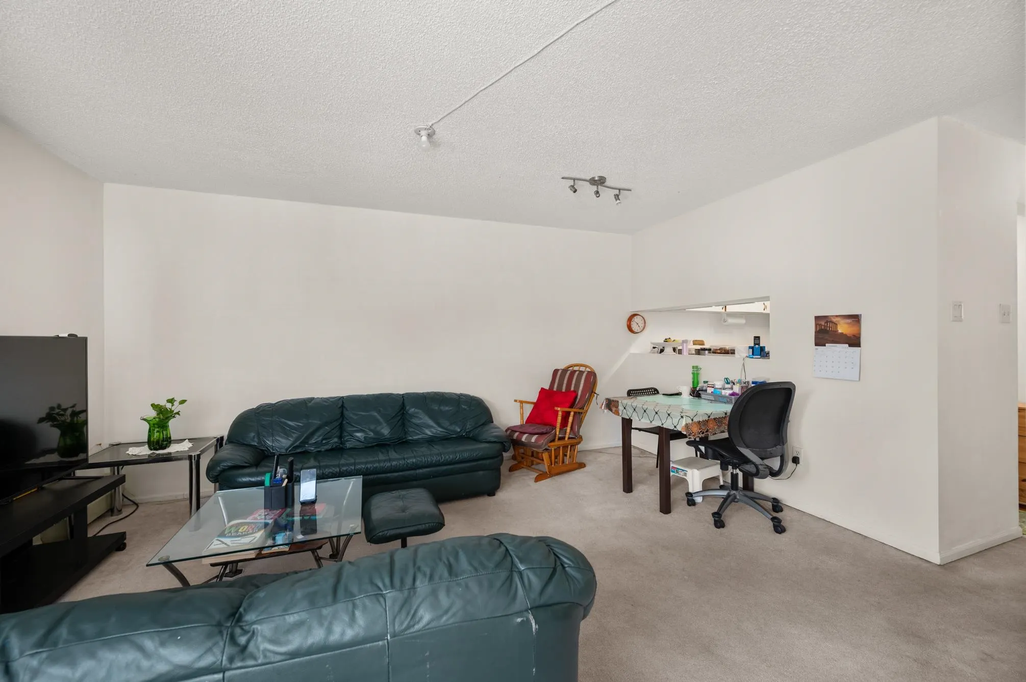 231 8460 Ackroyd Road