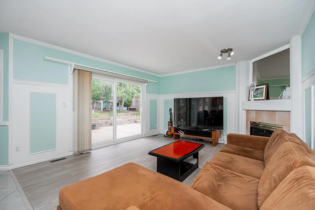16089 80 Avenue