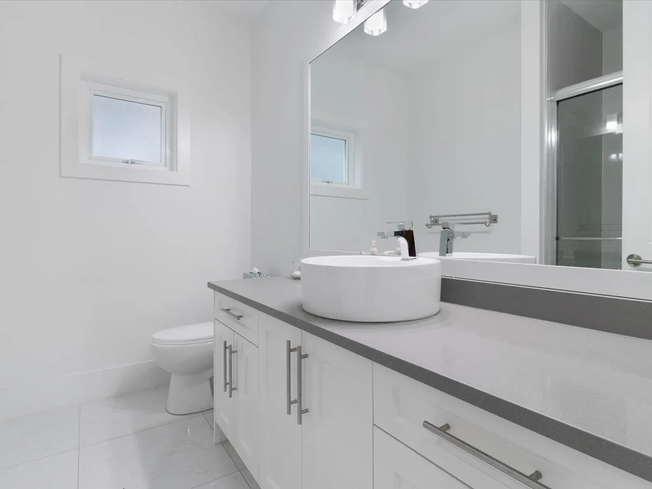 1462 Pitt River Road