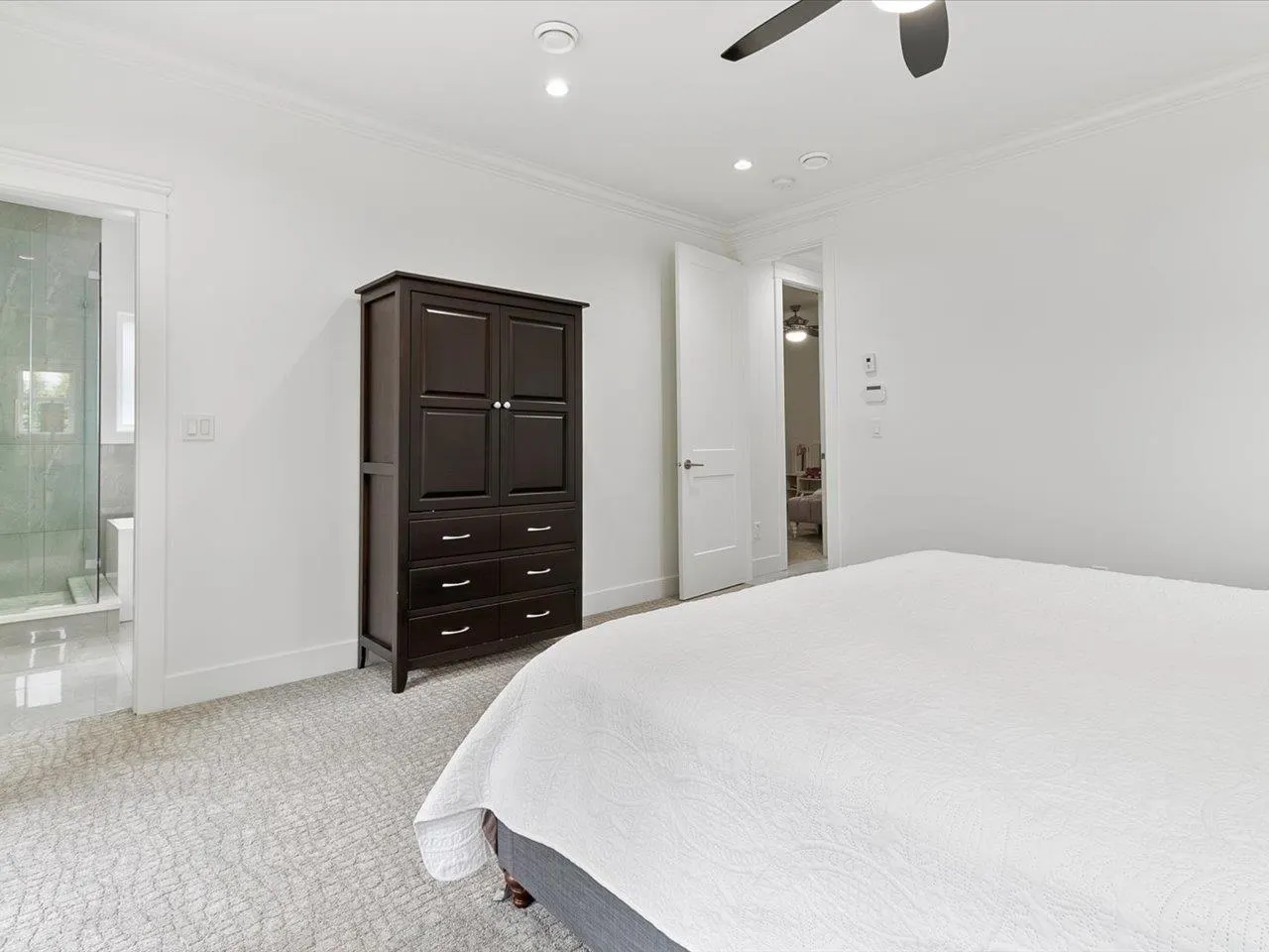 1462 Pitt River Road