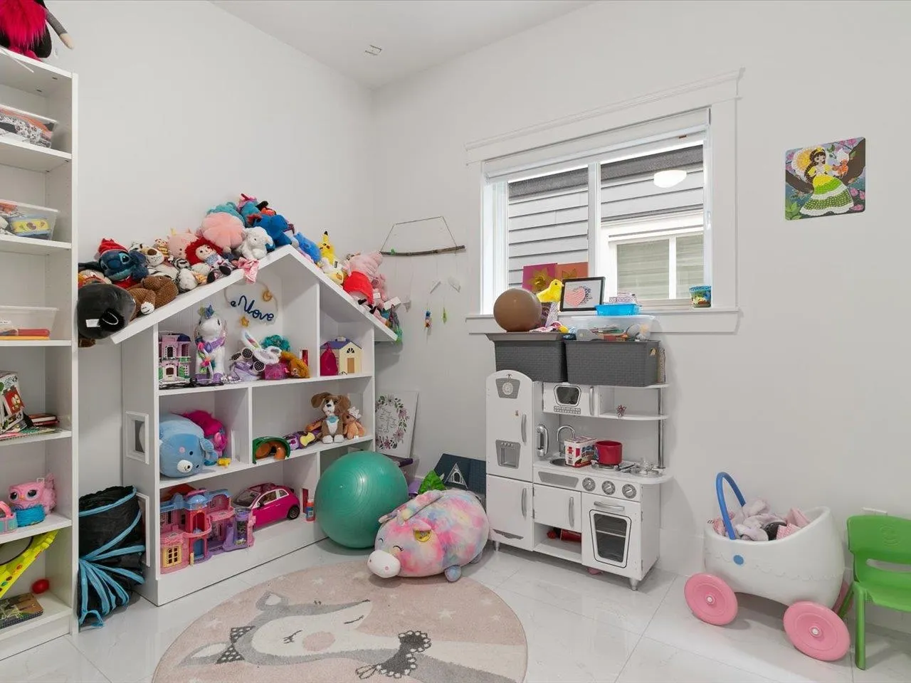 1462 Pitt River Road
