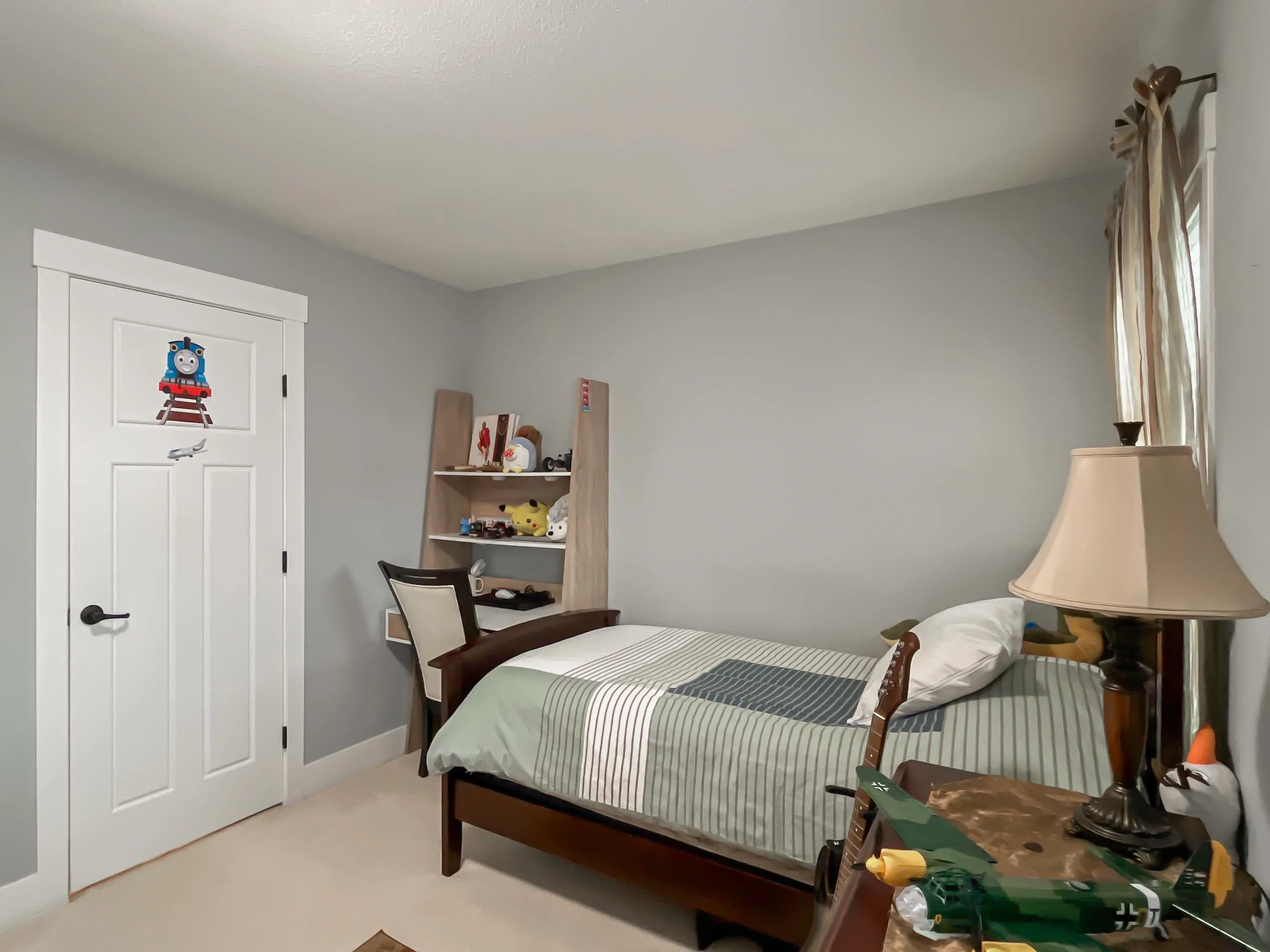 3 8433 164th Street