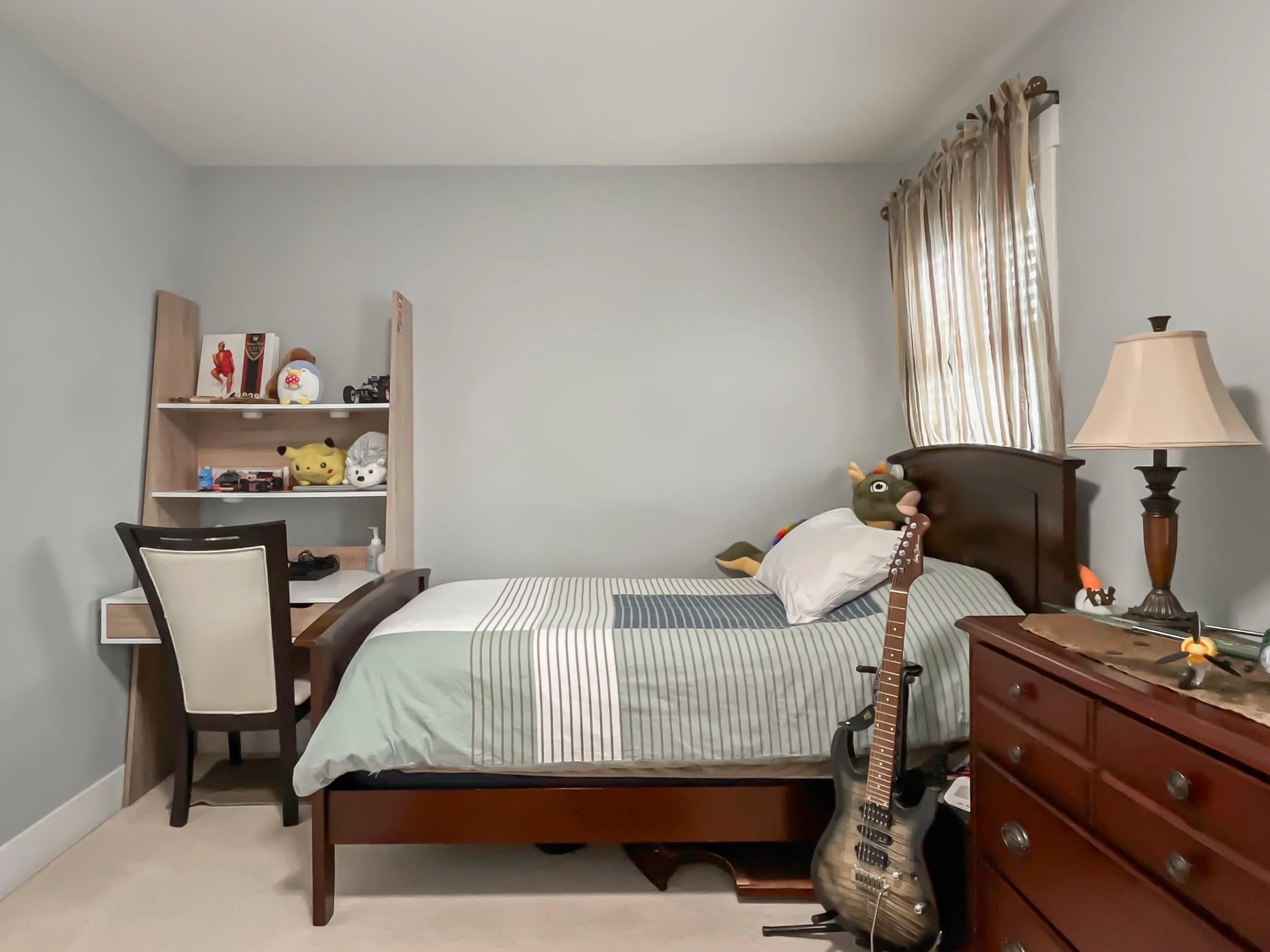 3 8433 164th Street