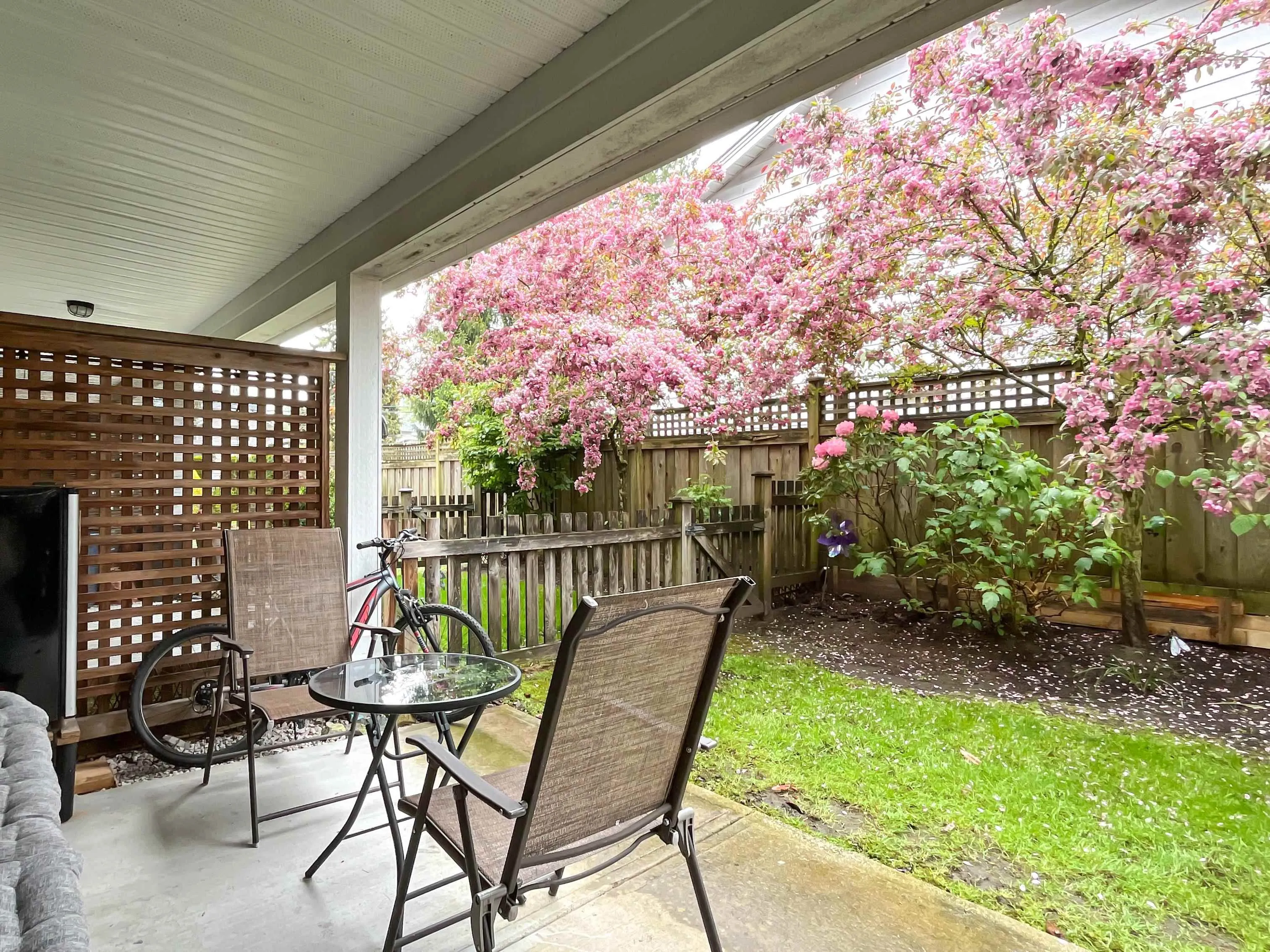 3 8433 164th Street