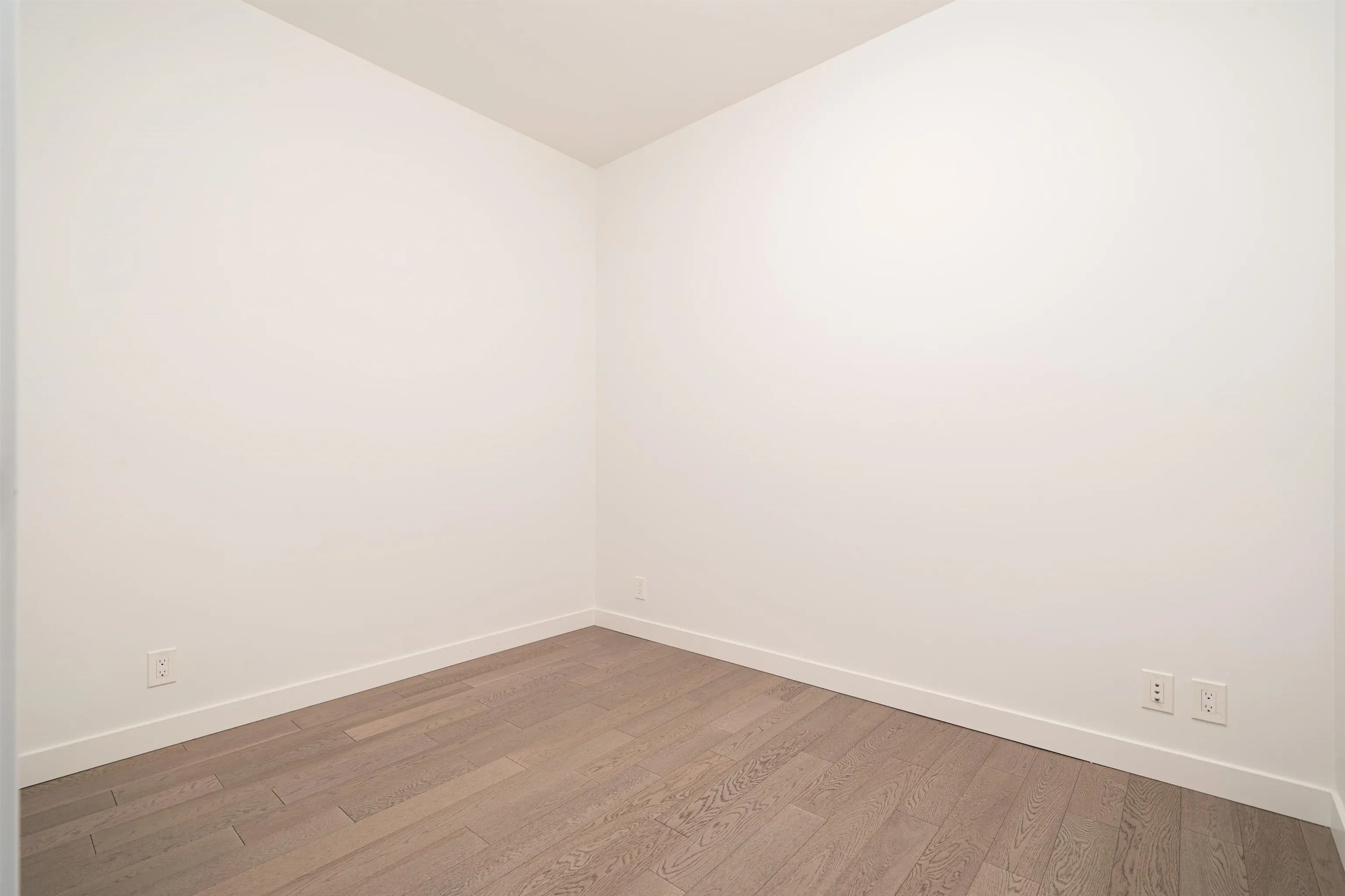 310 6622 Pearson Way