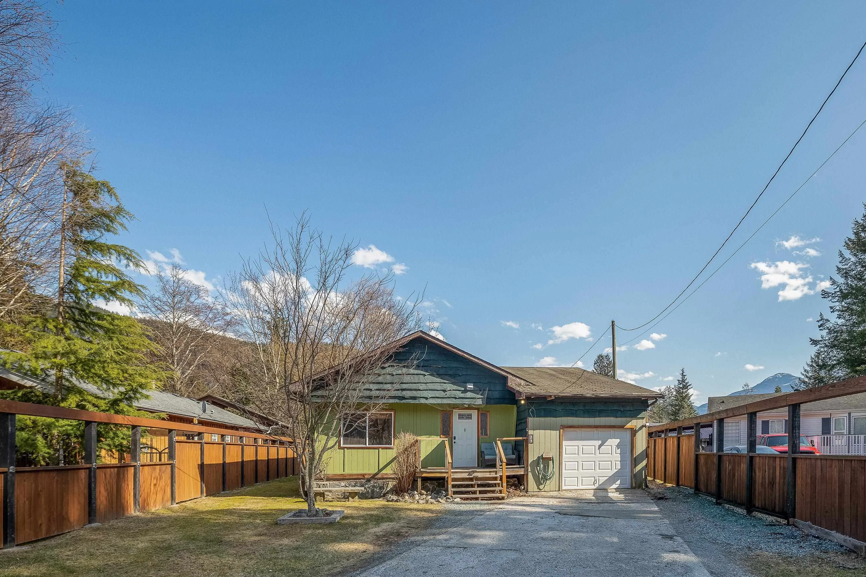 23 Bracken Parkway