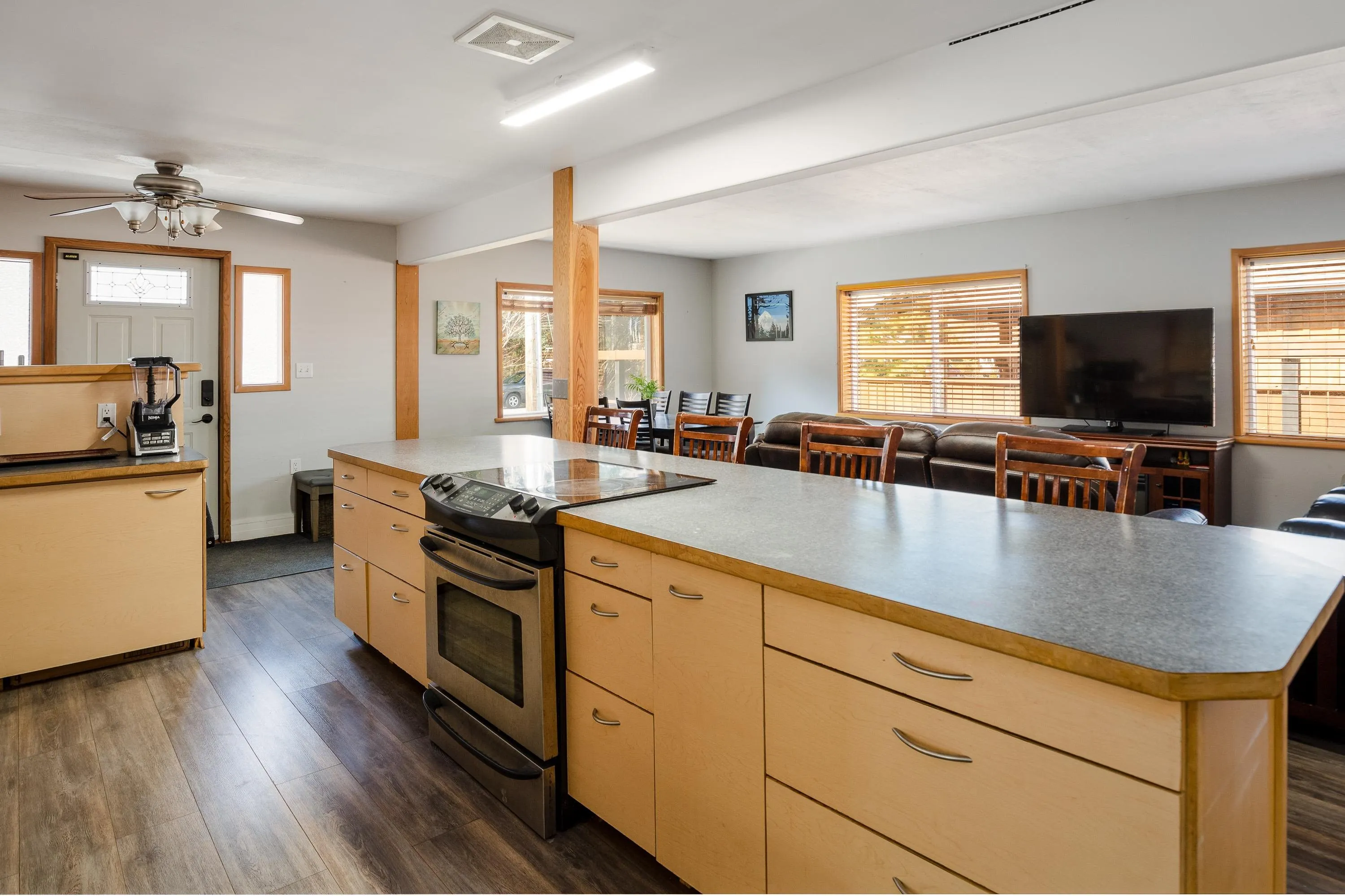 23 Bracken Parkway