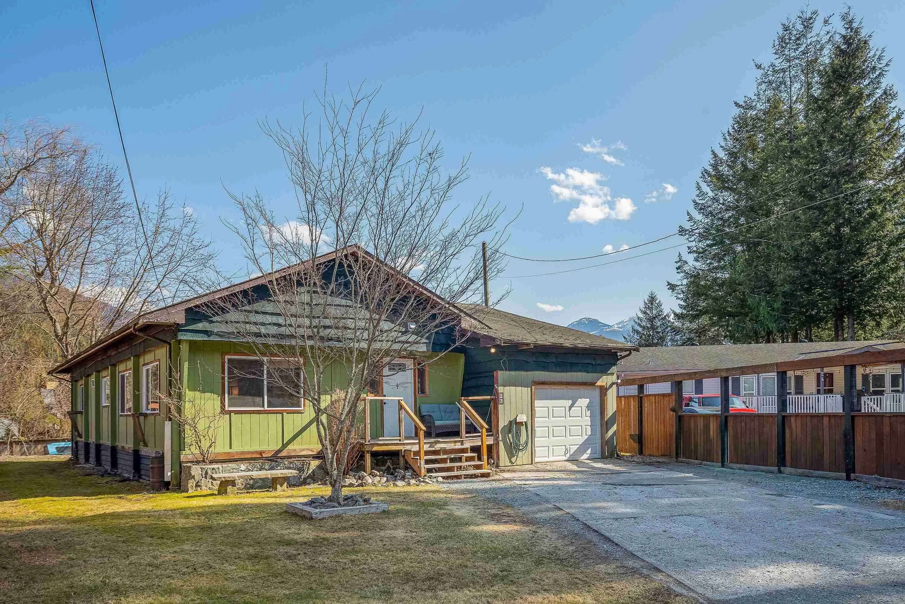 23 Bracken Parkway