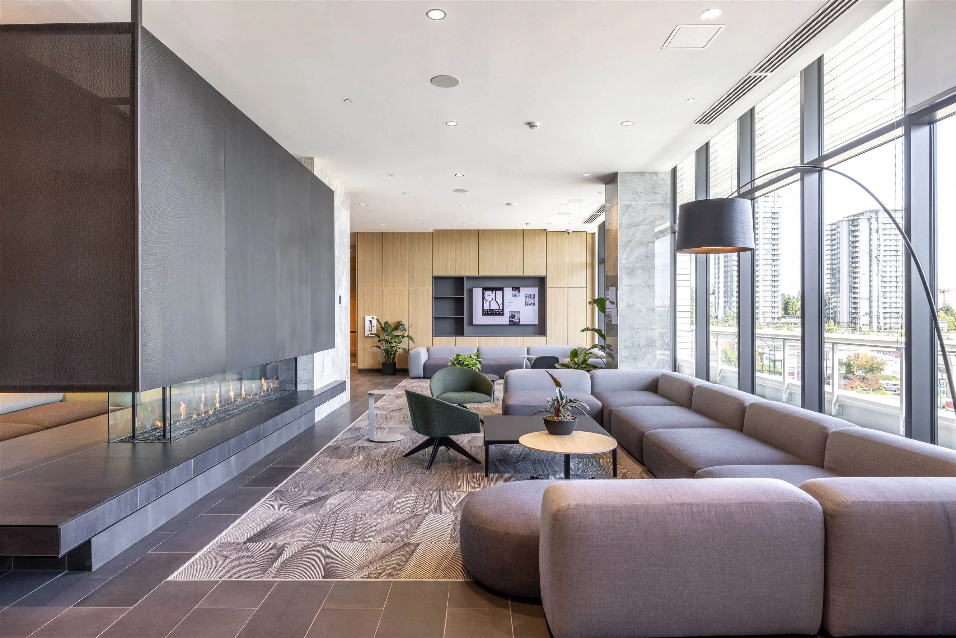 410 3809 Evergreen Place