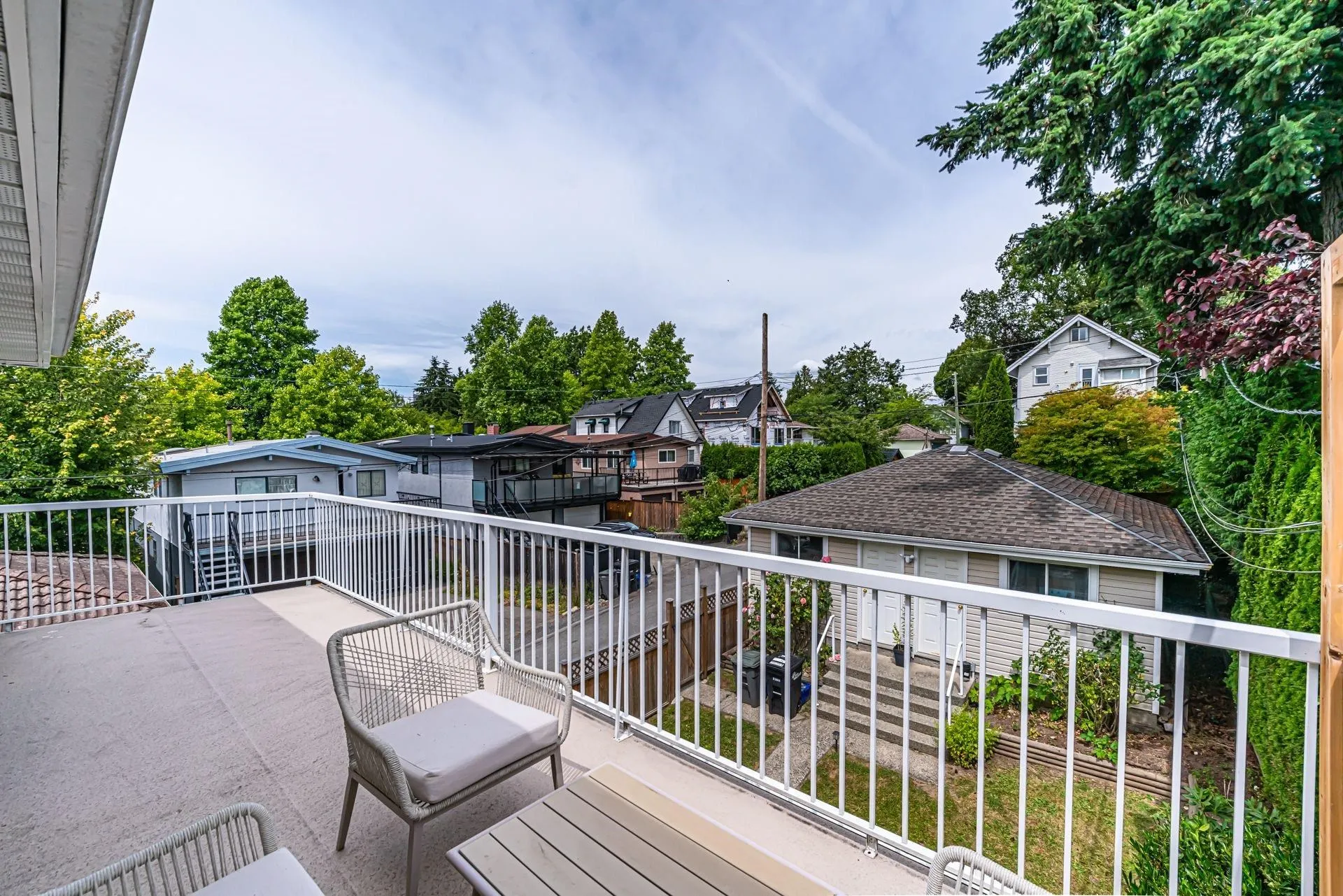 333 E 48th Avenue