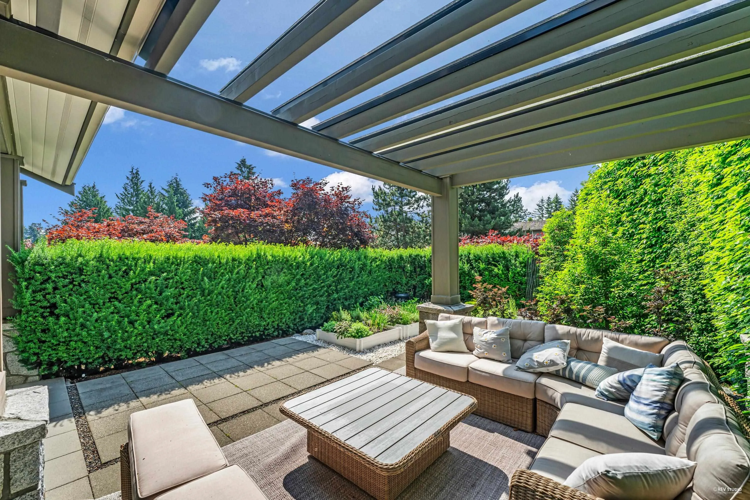 4513 Caulfeild Lane