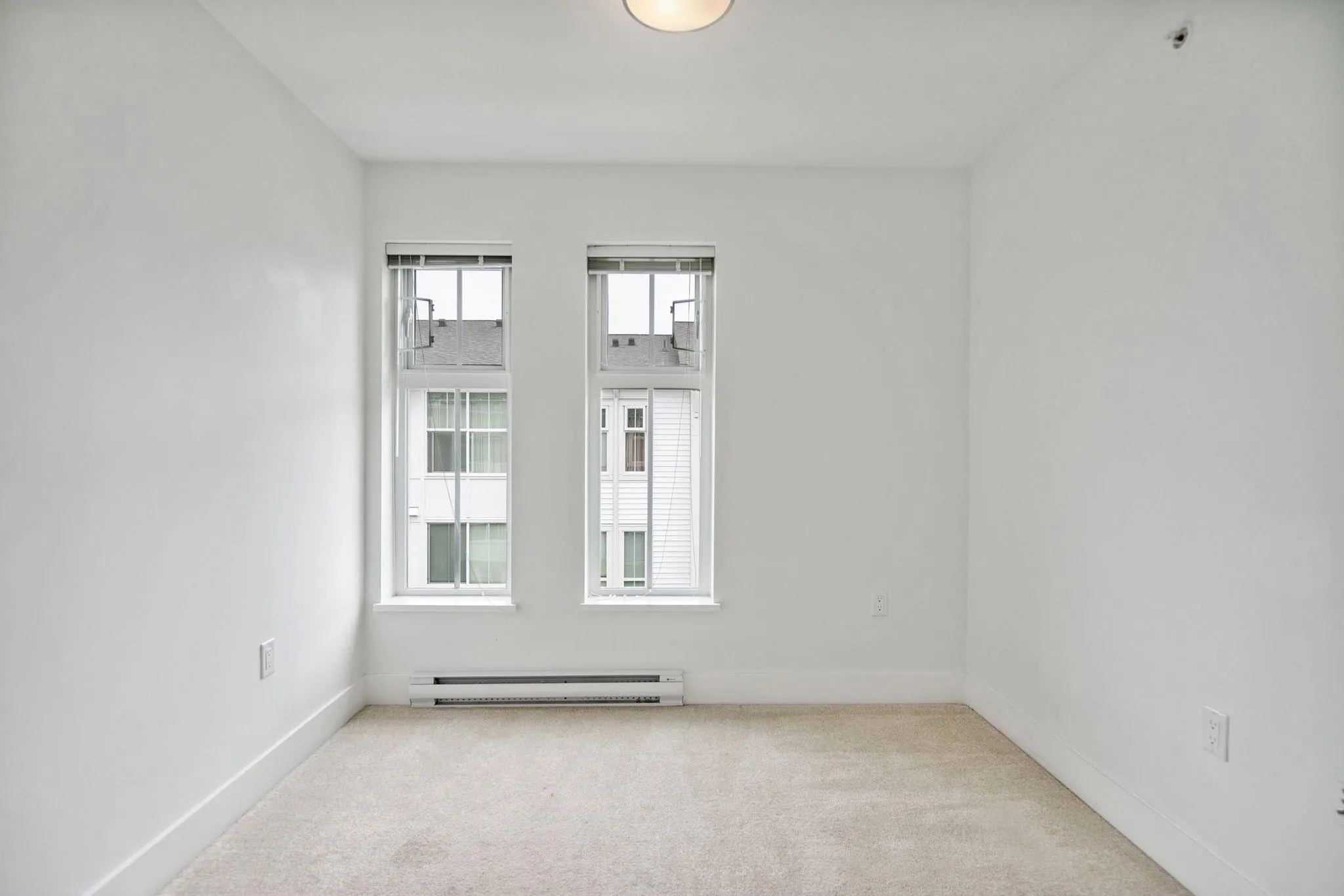 68 4638 Orca Way