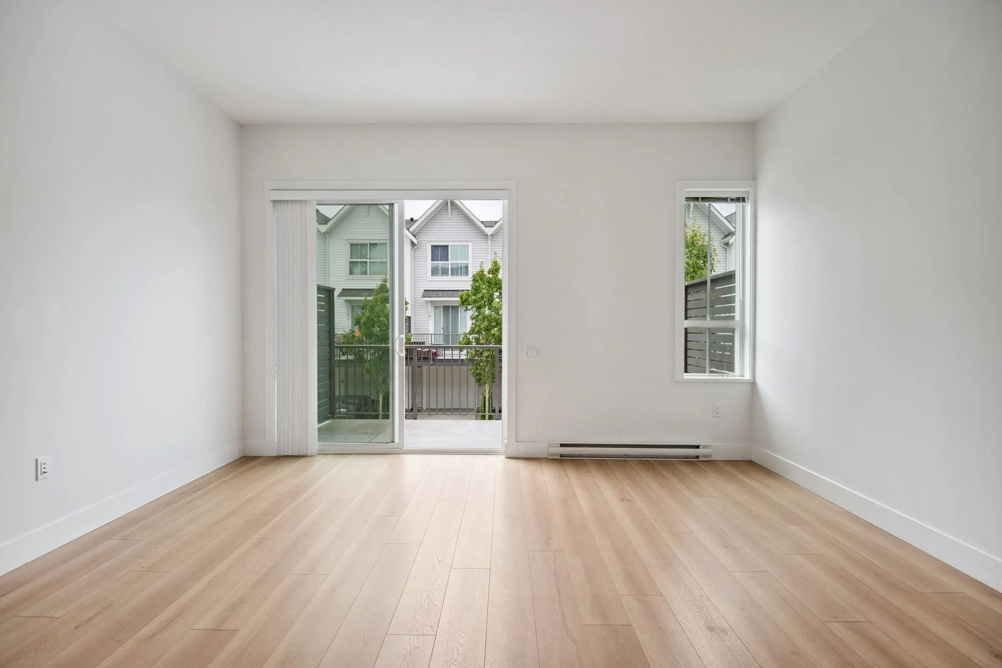 68 4638 Orca Way