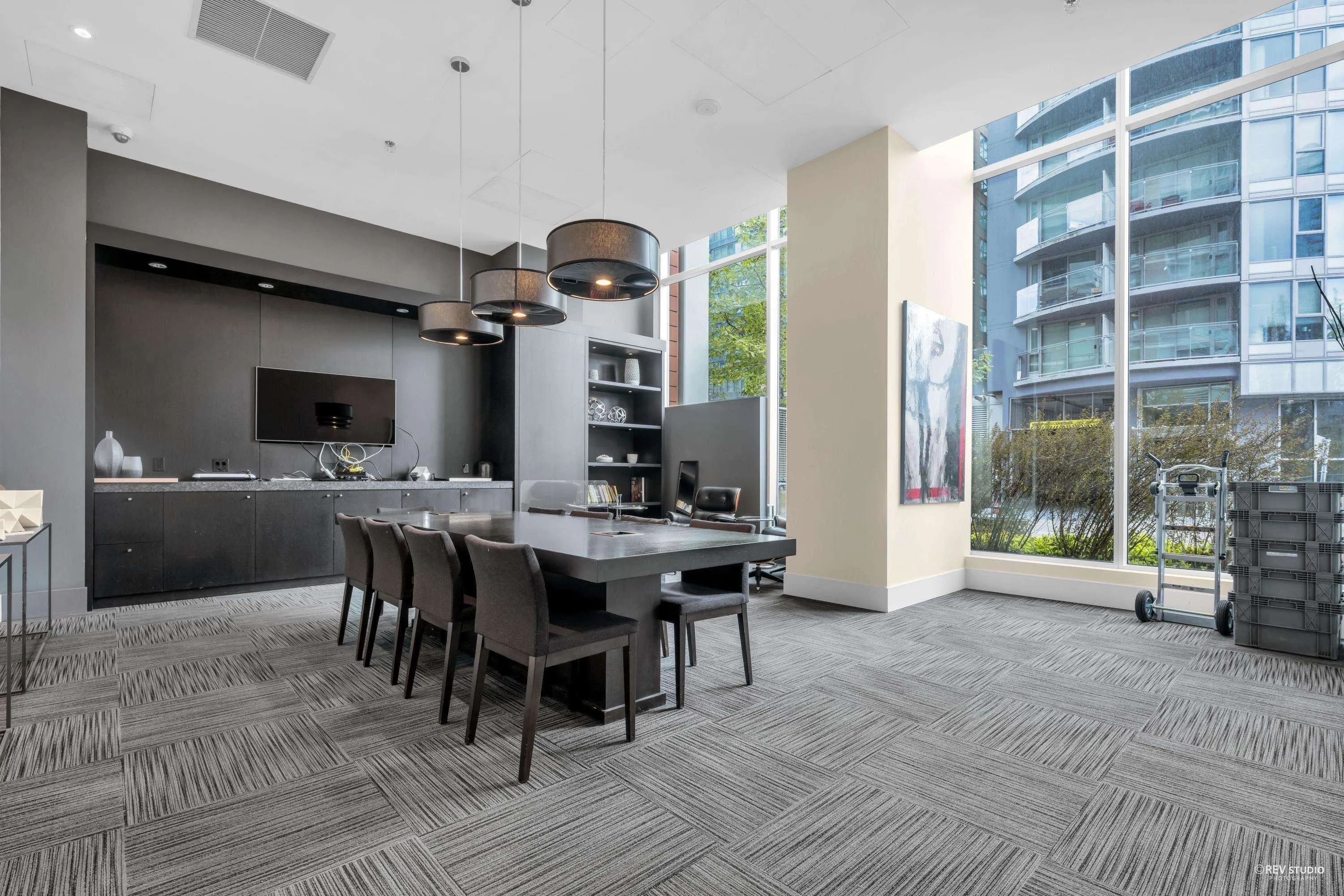 1106 1351 Continental Street