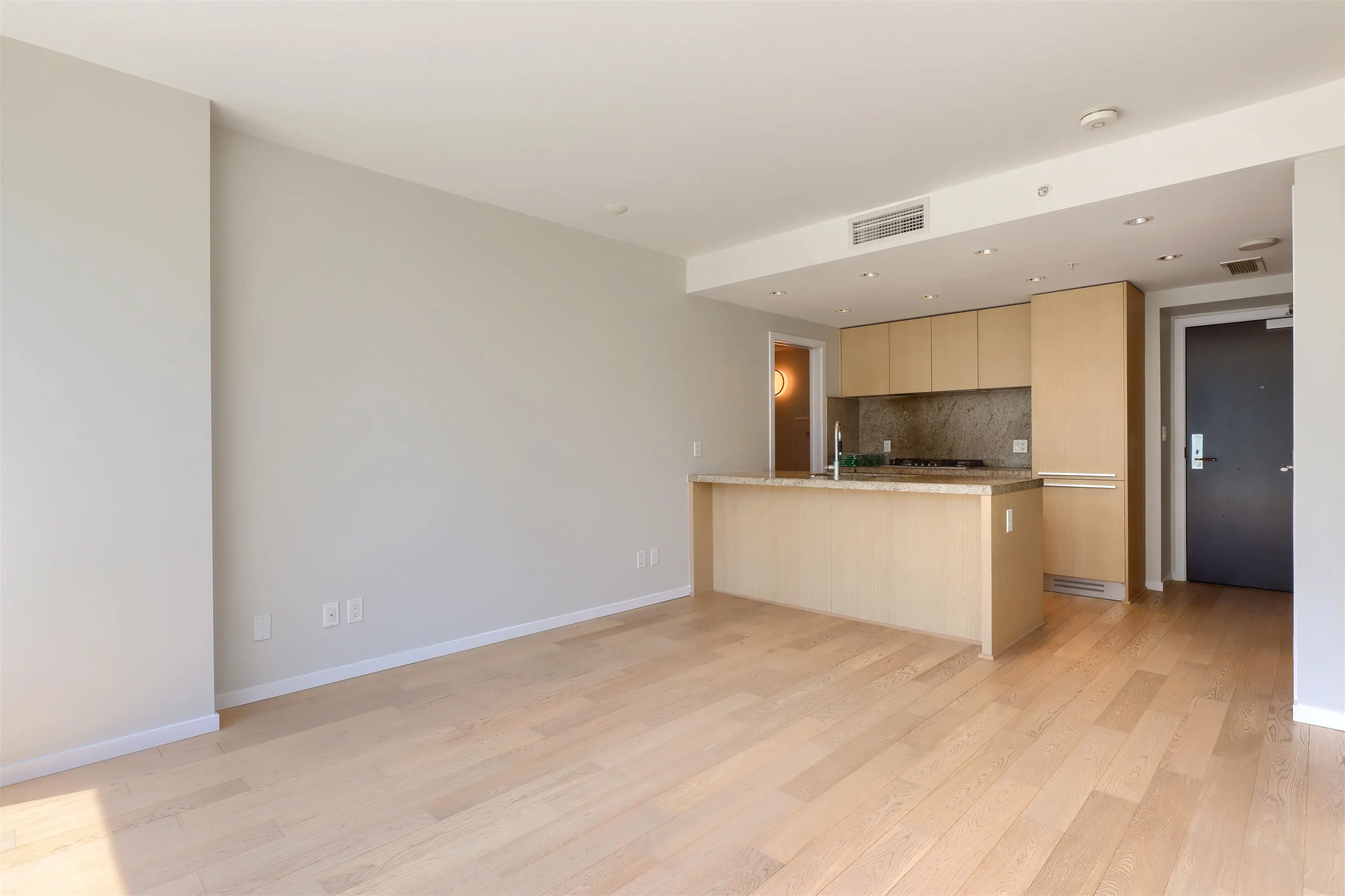 1106 1351 Continental Street