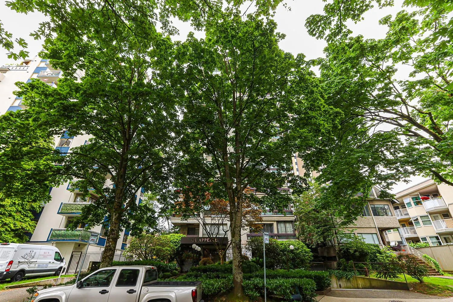 202 1165 Burnaby Street