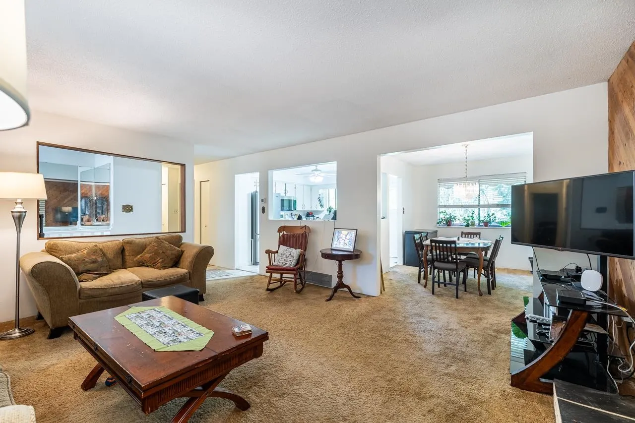 13575 Crestview Drive
