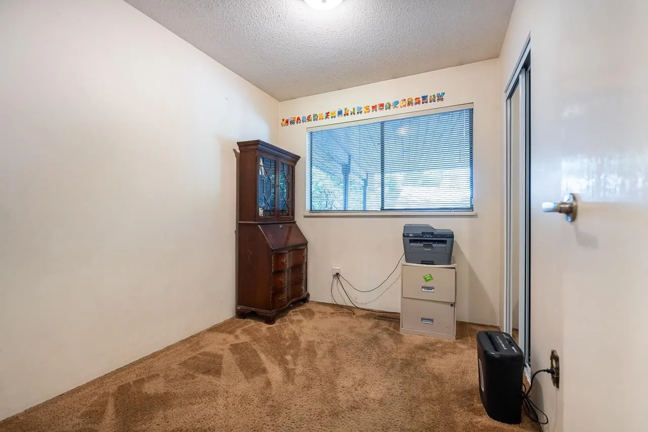 13575 Crestview Drive