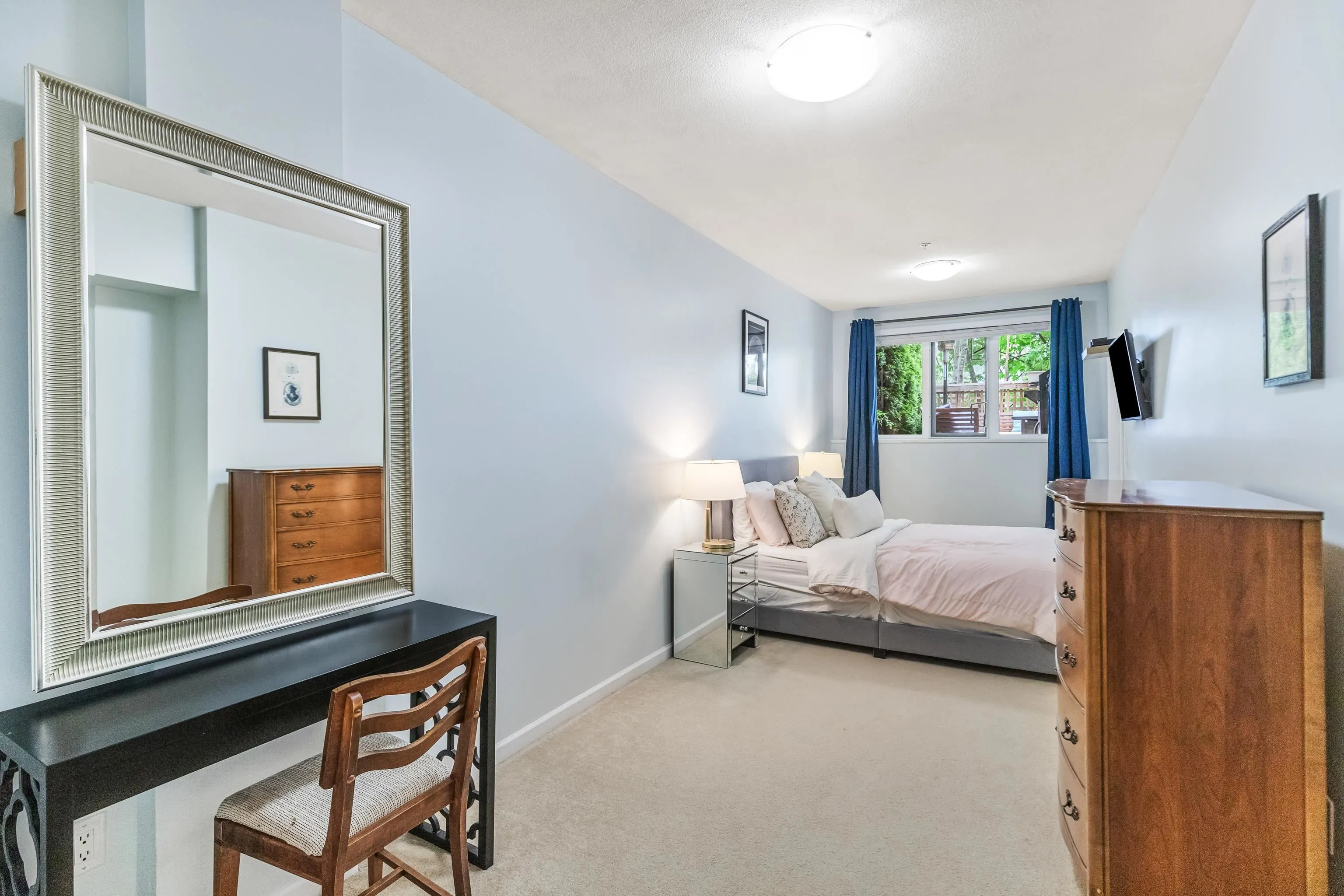 109 160 Shoreline Circle