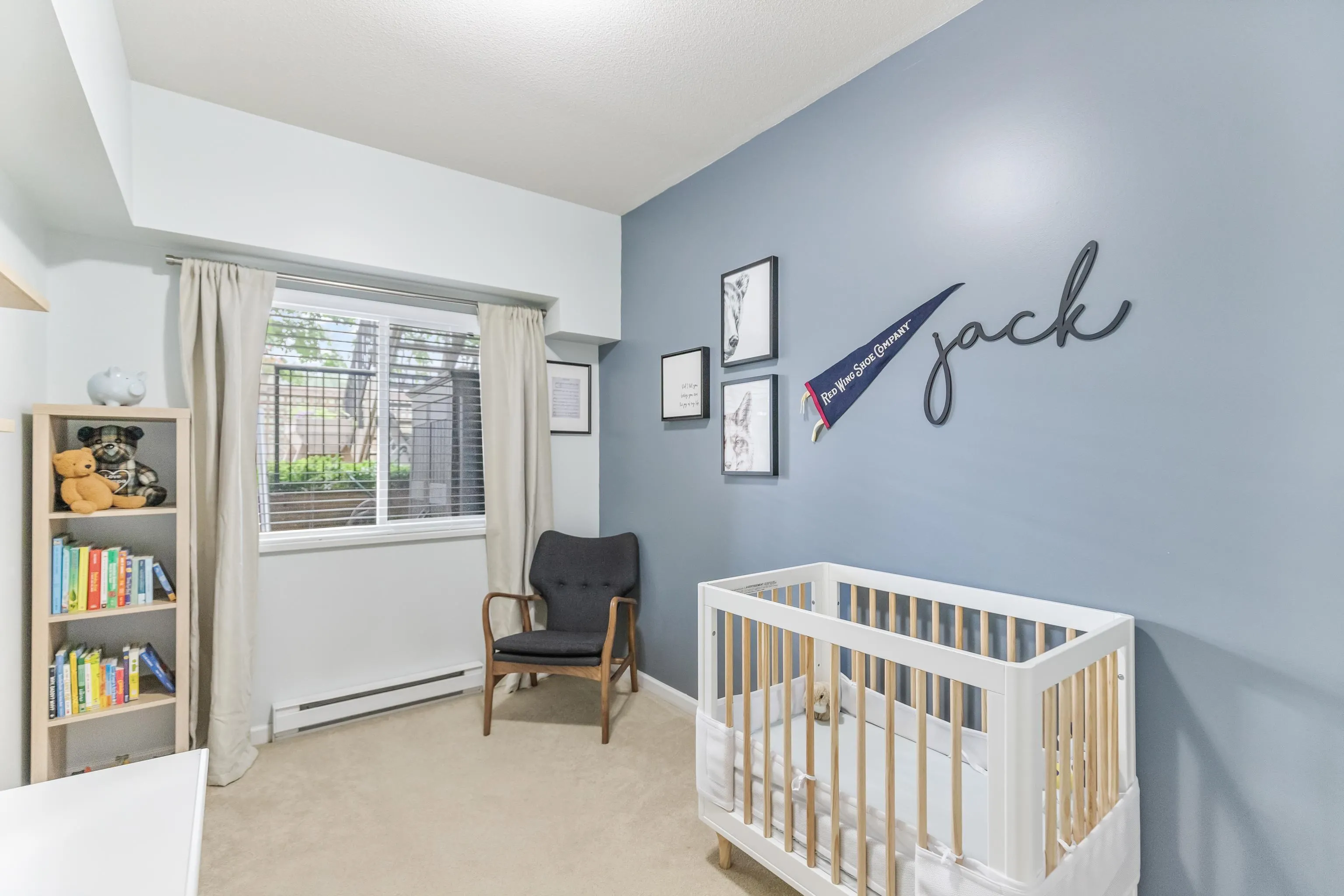 109 160 Shoreline Circle