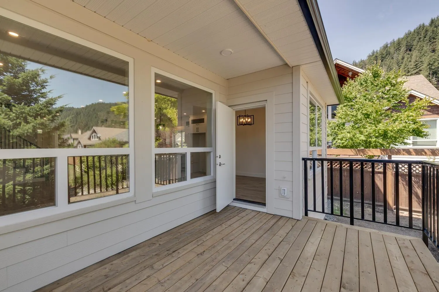 60 14550 Morris Valley Road