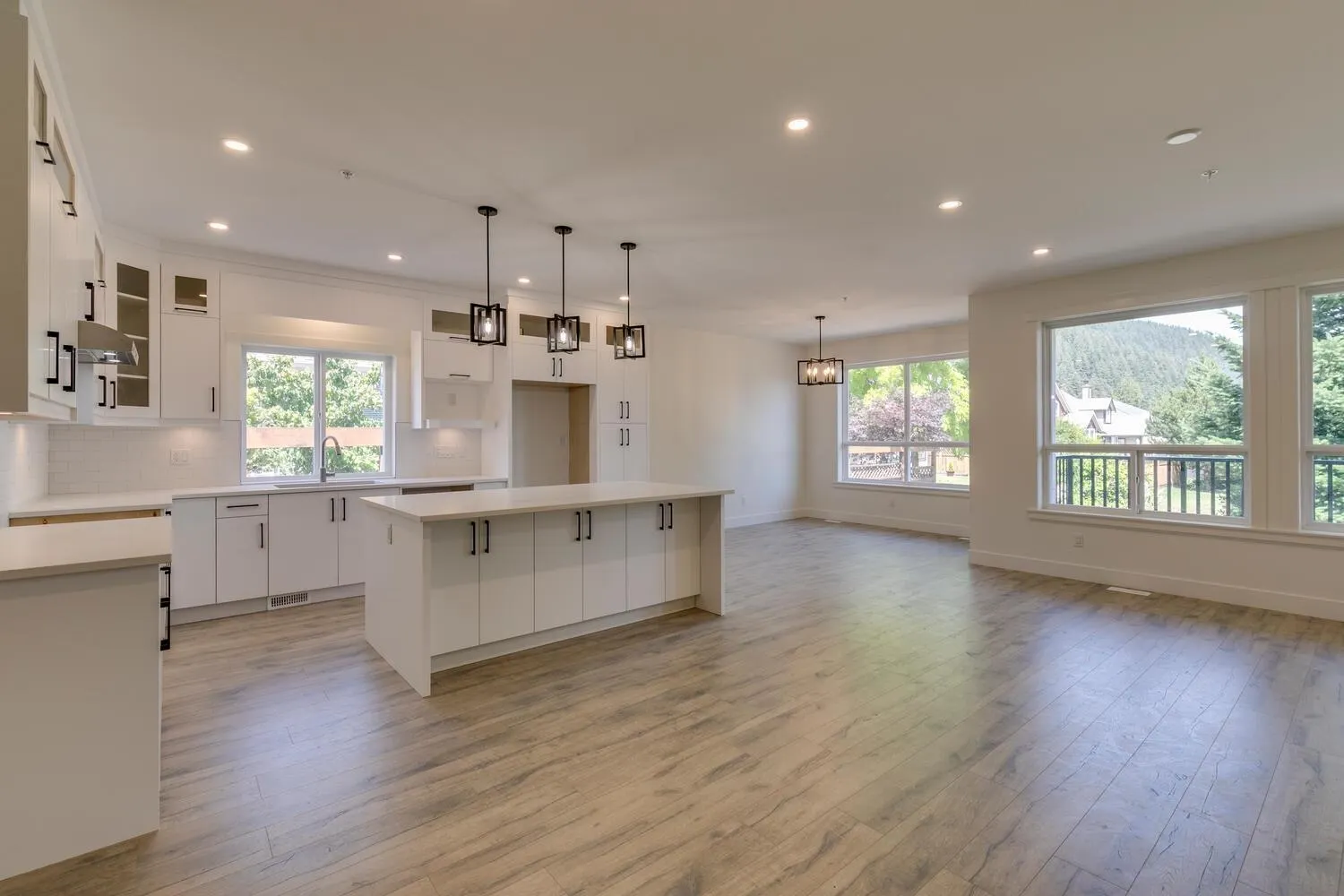 60 14550 Morris Valley Road