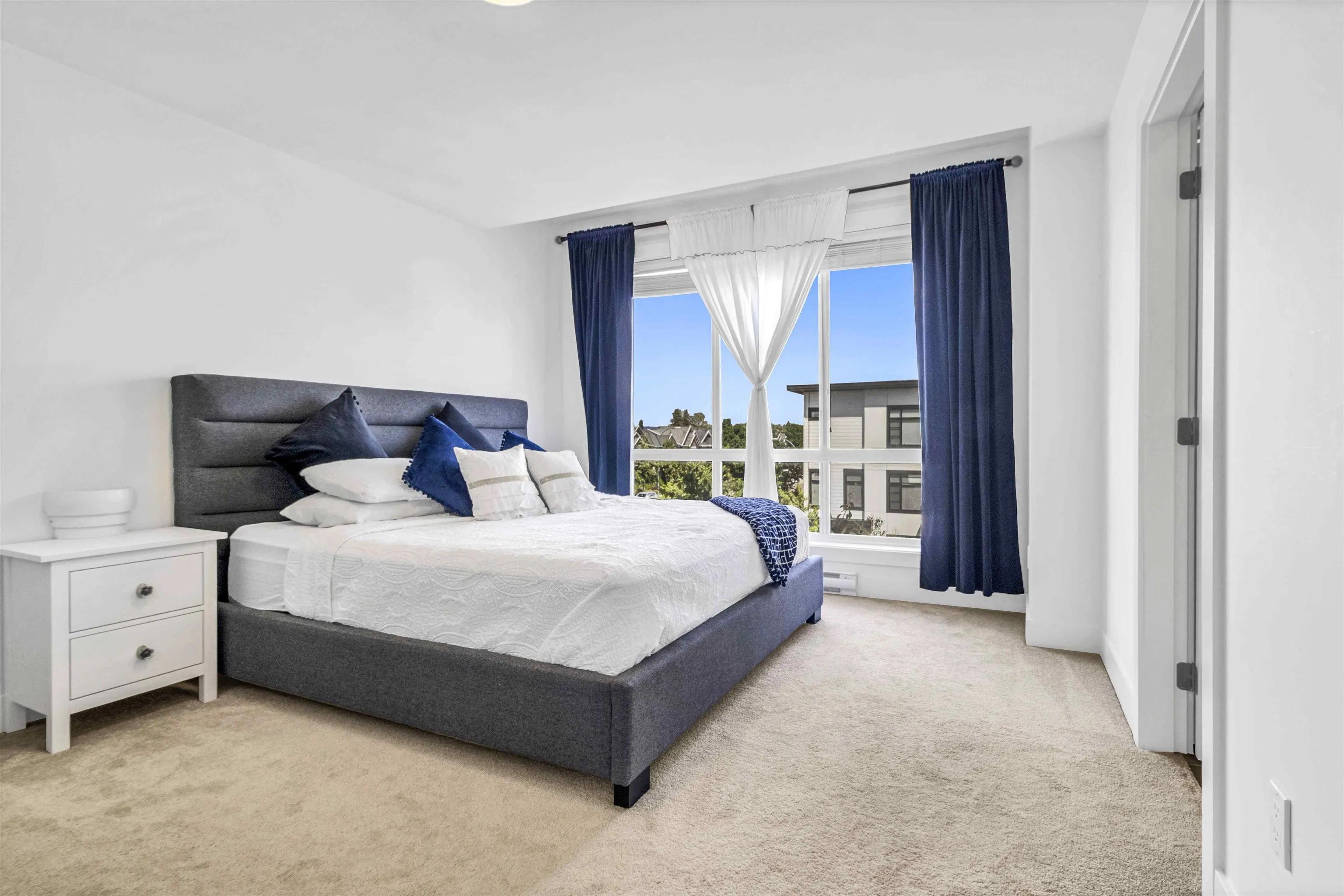 37 19255 Aloha Drive