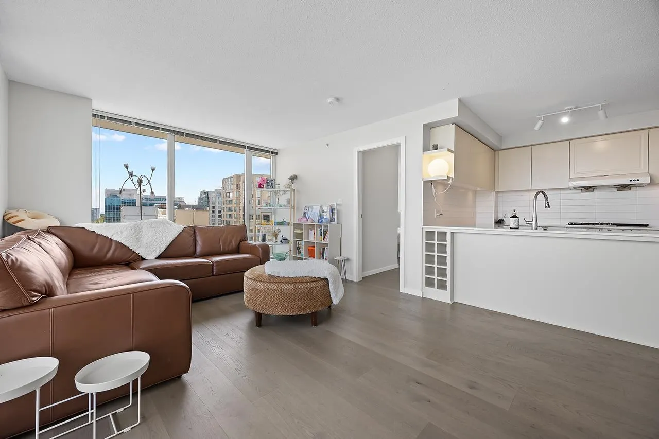 1312 7988 Ackroyd Road