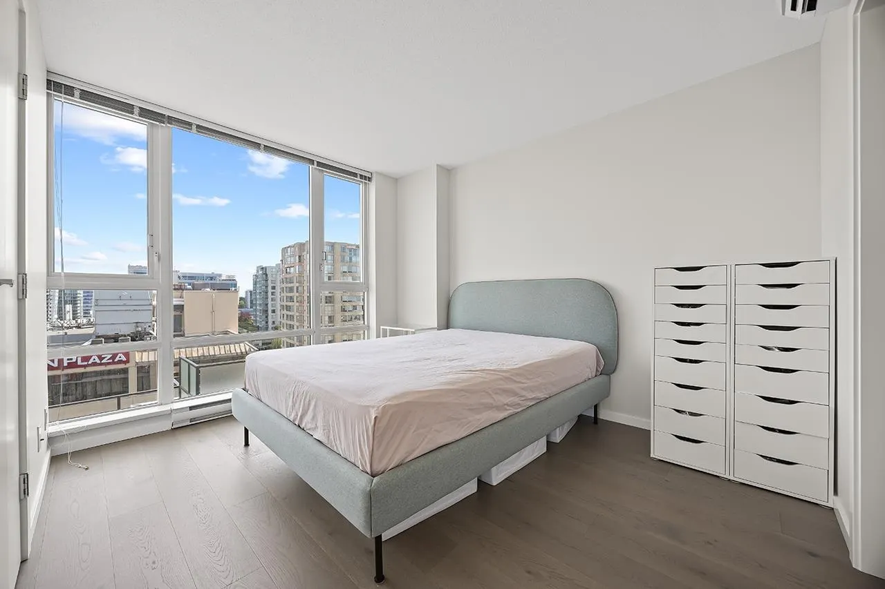1312 7988 Ackroyd Road
