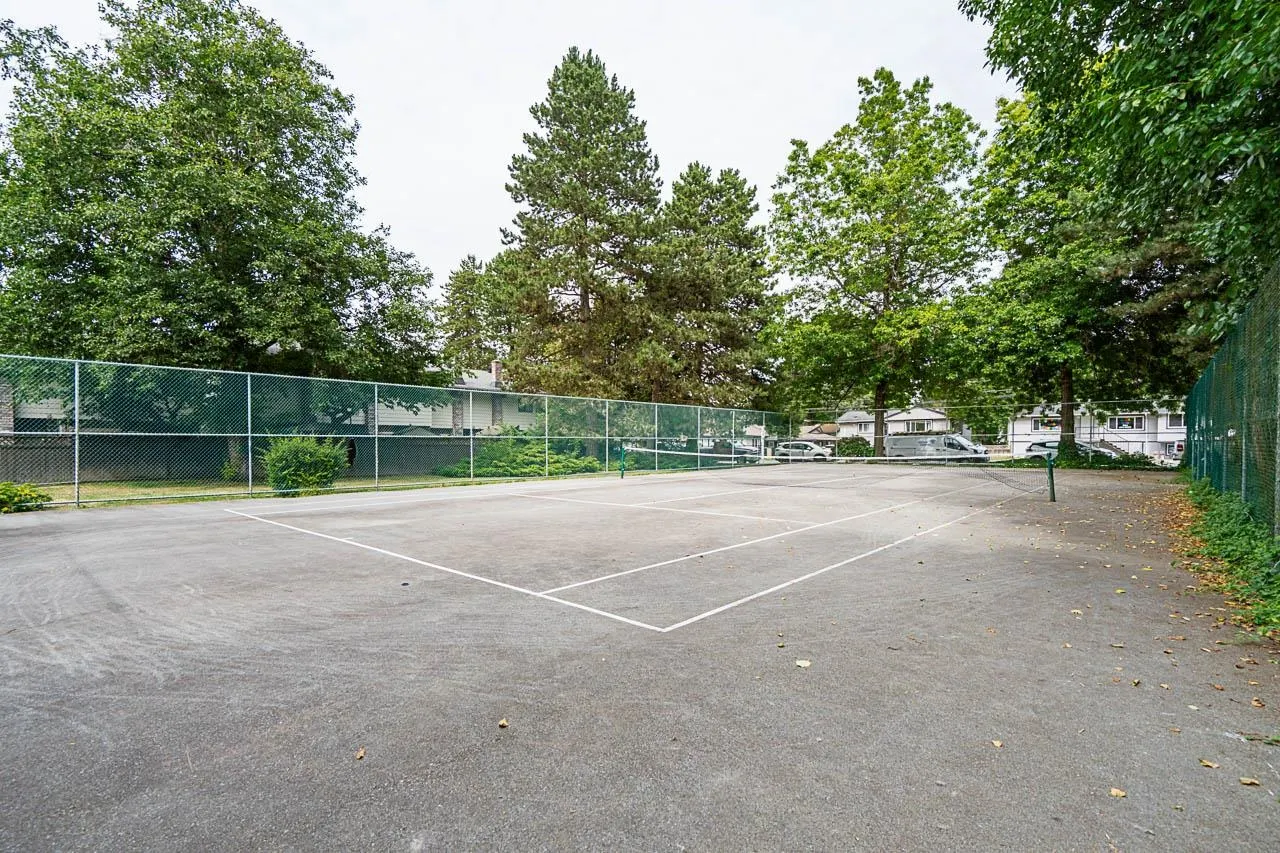 166 7486 138 Street