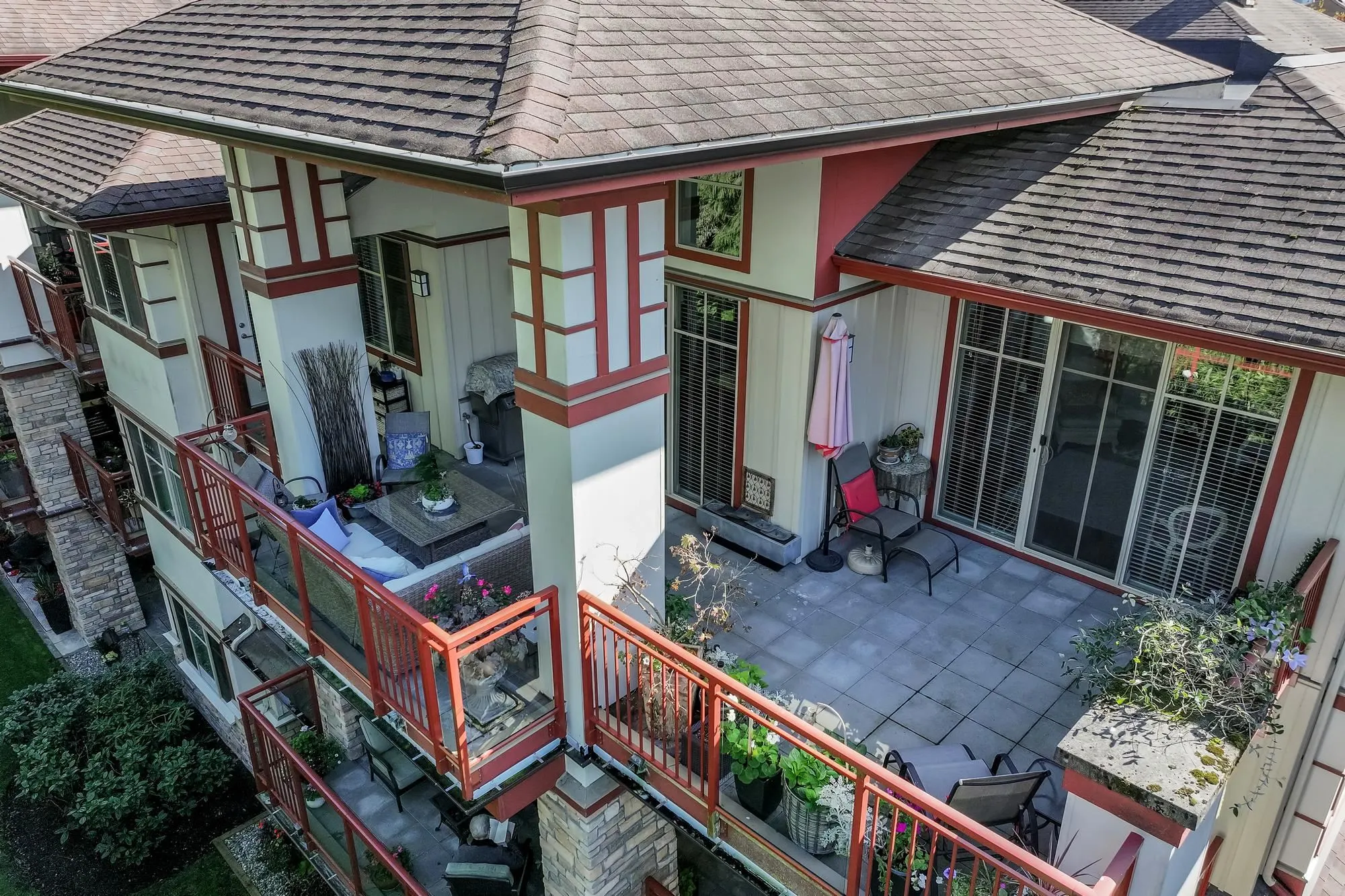 304 16455 64 Avenue