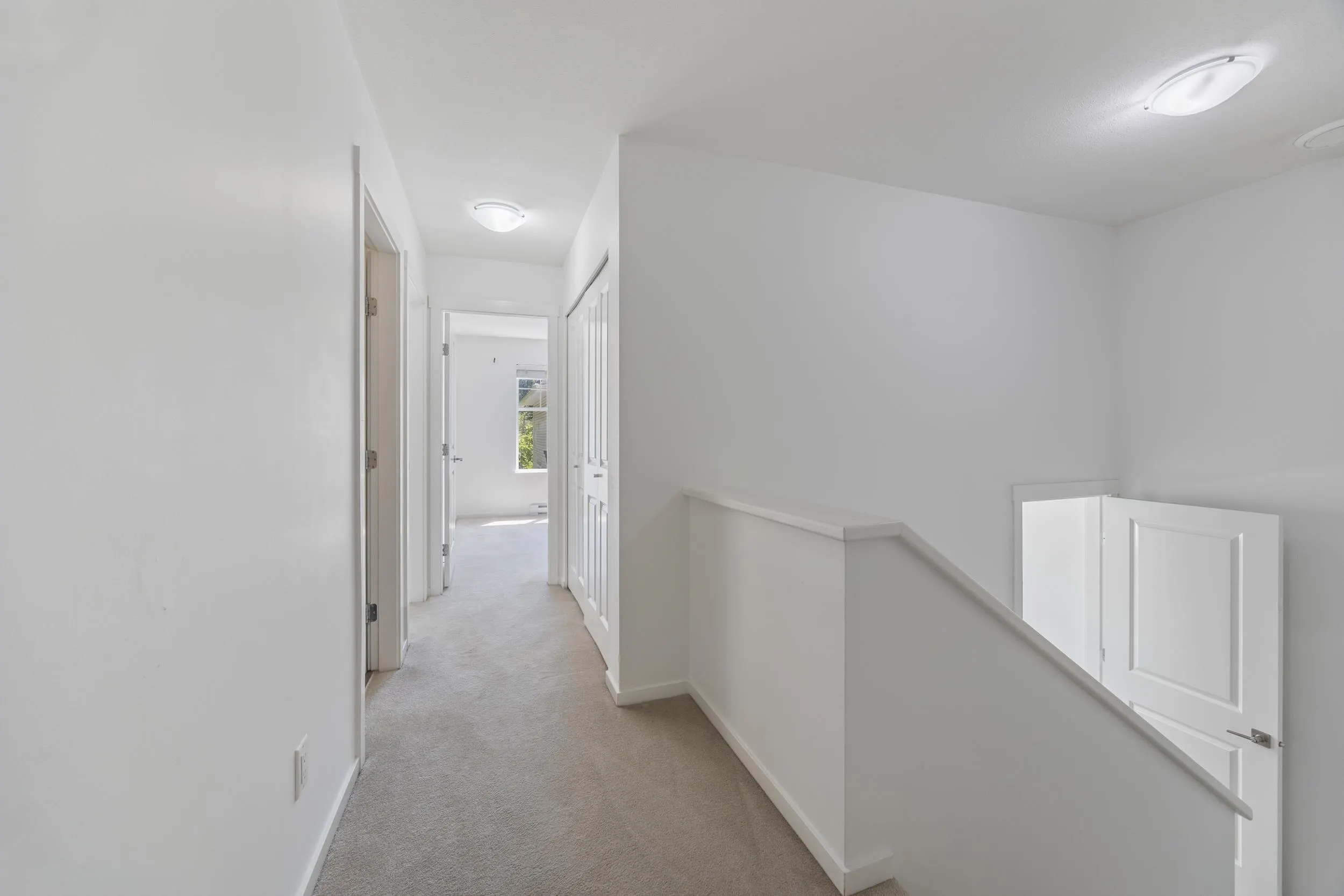 15 10433 158 Street