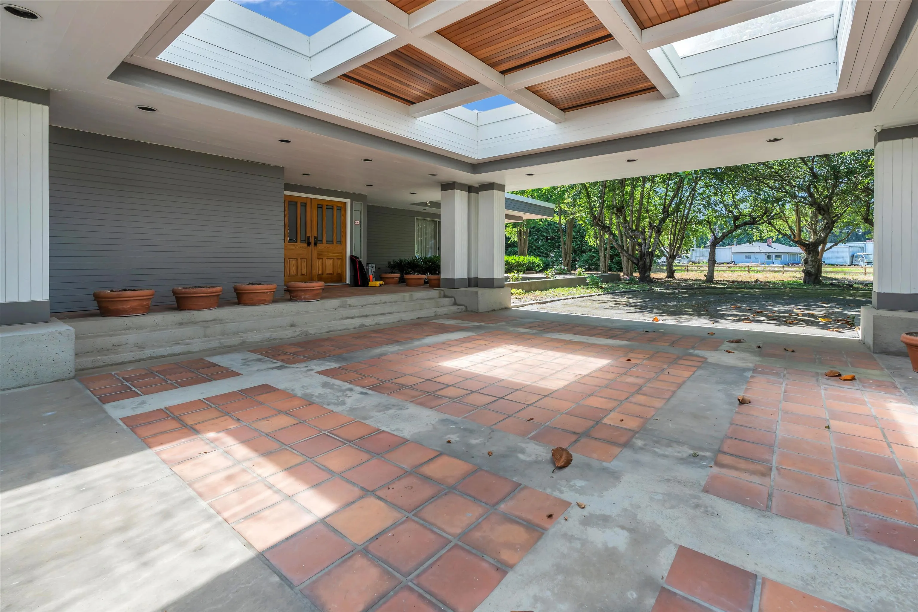 10520 Sidaway Road