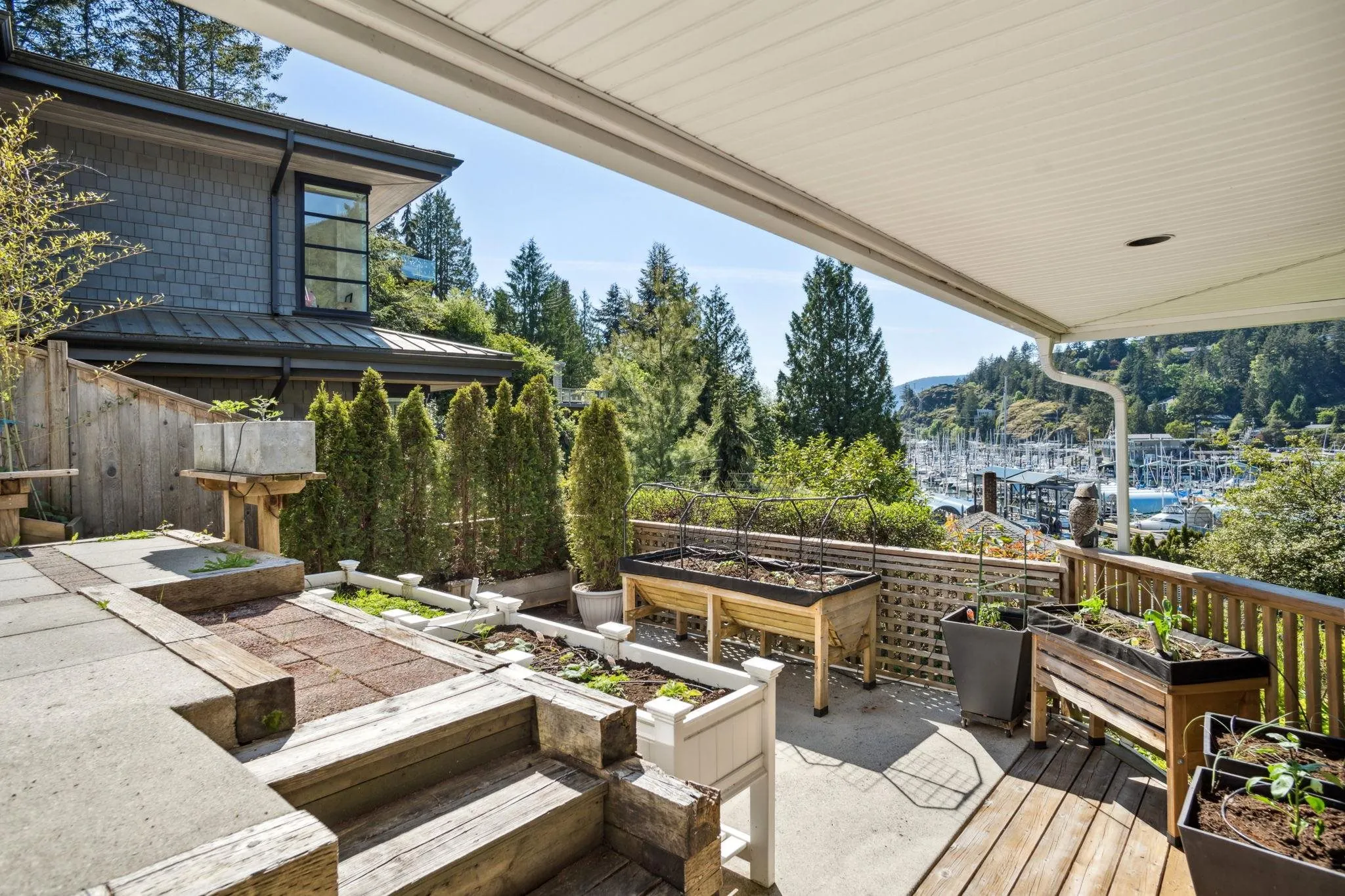 5755 Telegraph Trail