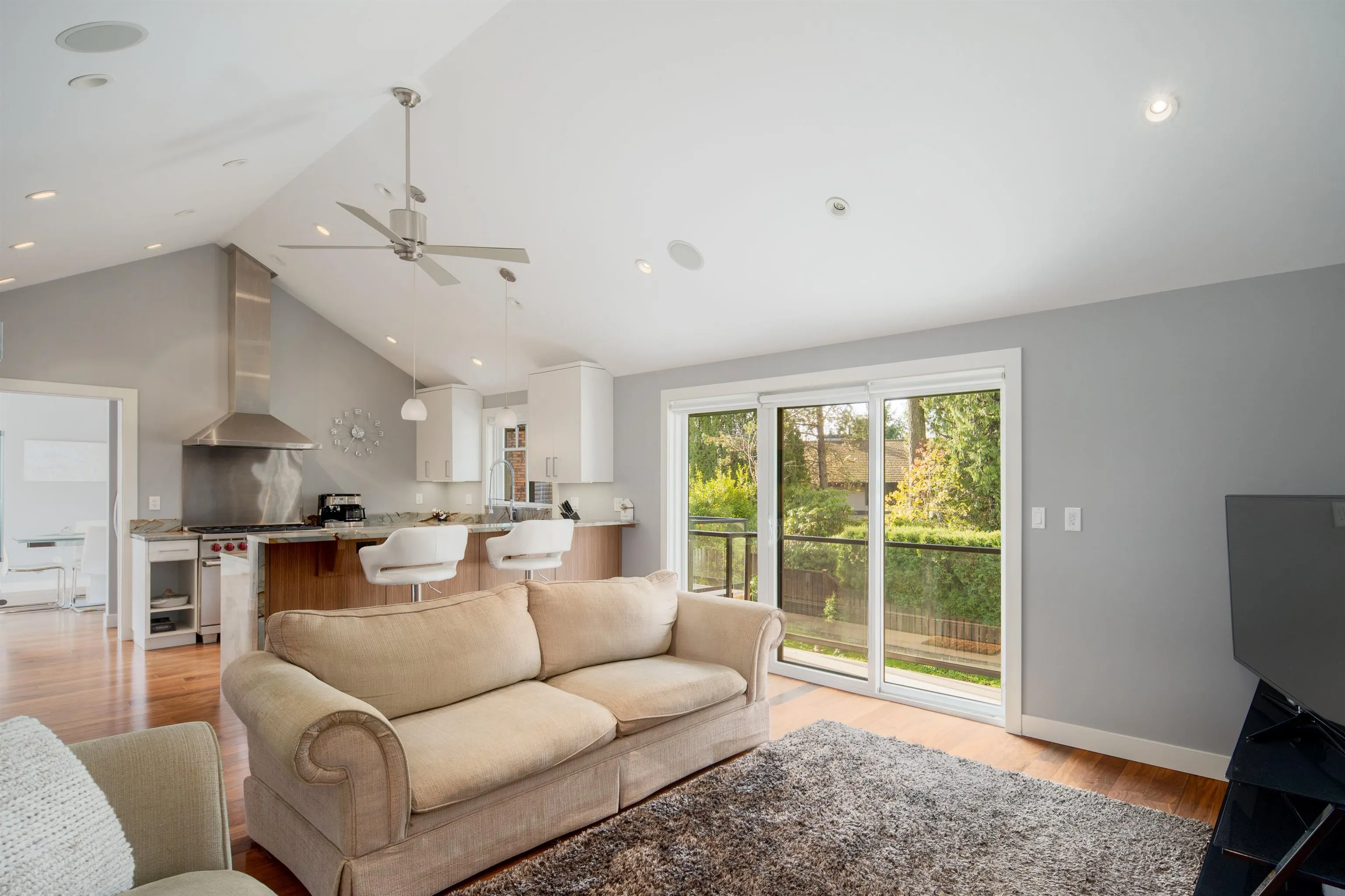 4786 Meadfeild Court