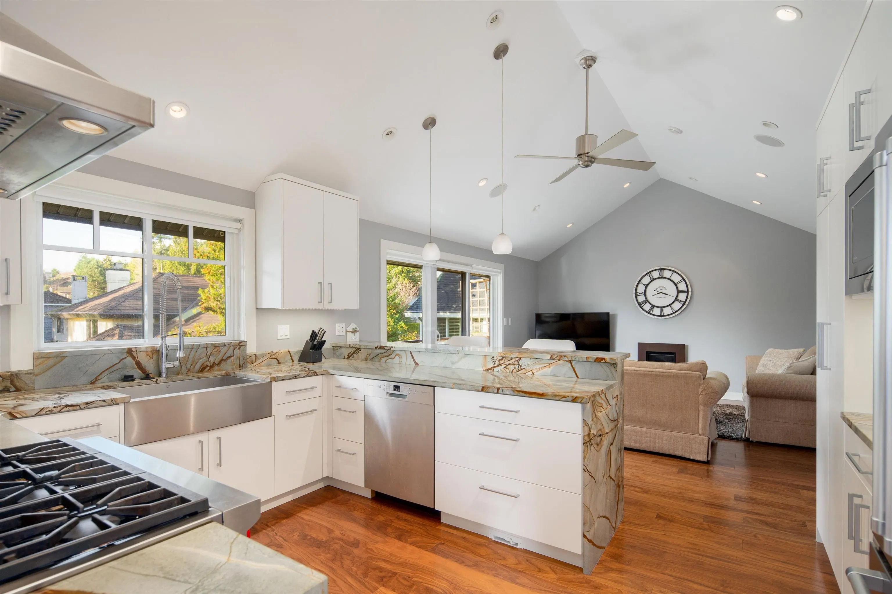 4786 Meadfeild Court