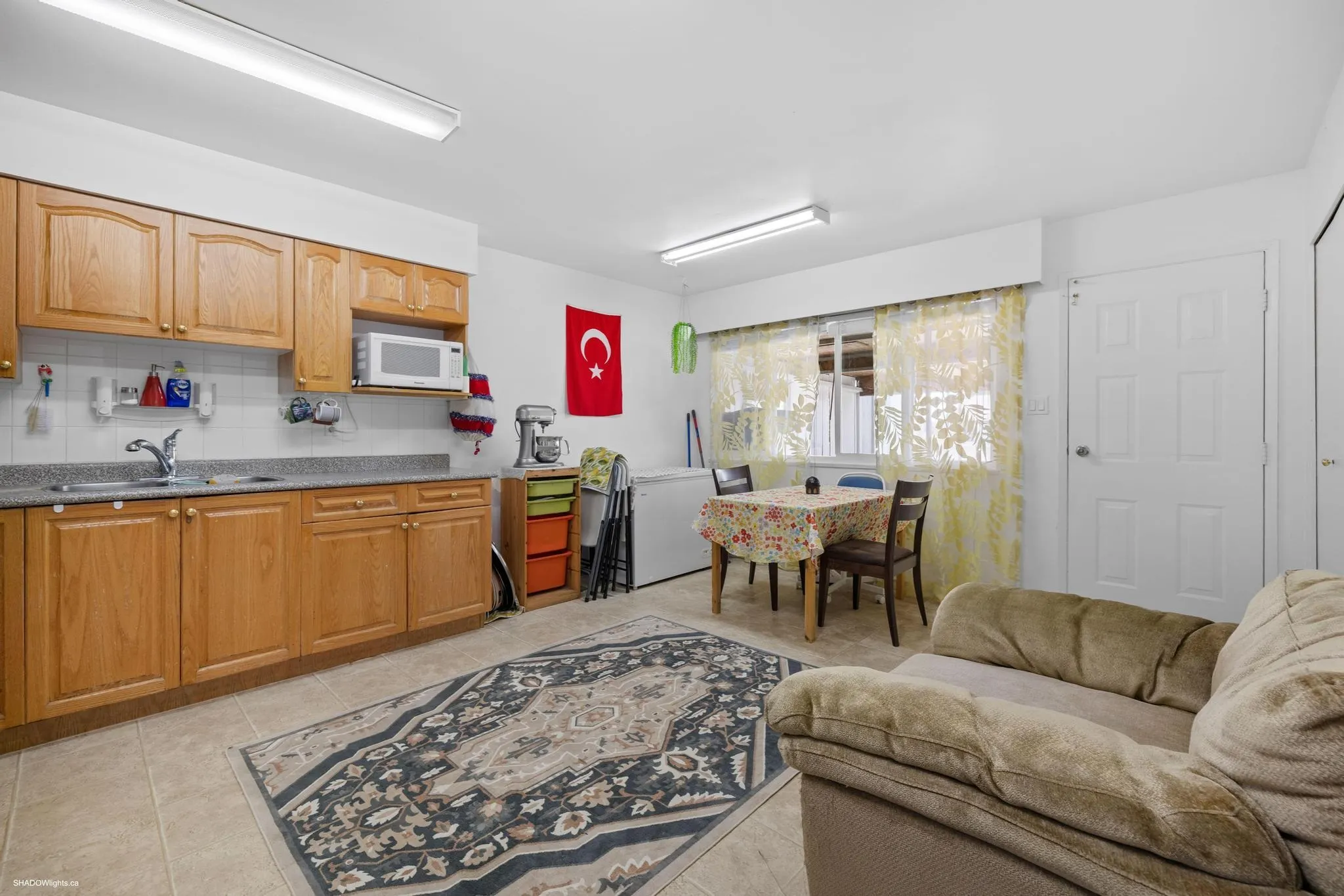 10900 Anahim Drive