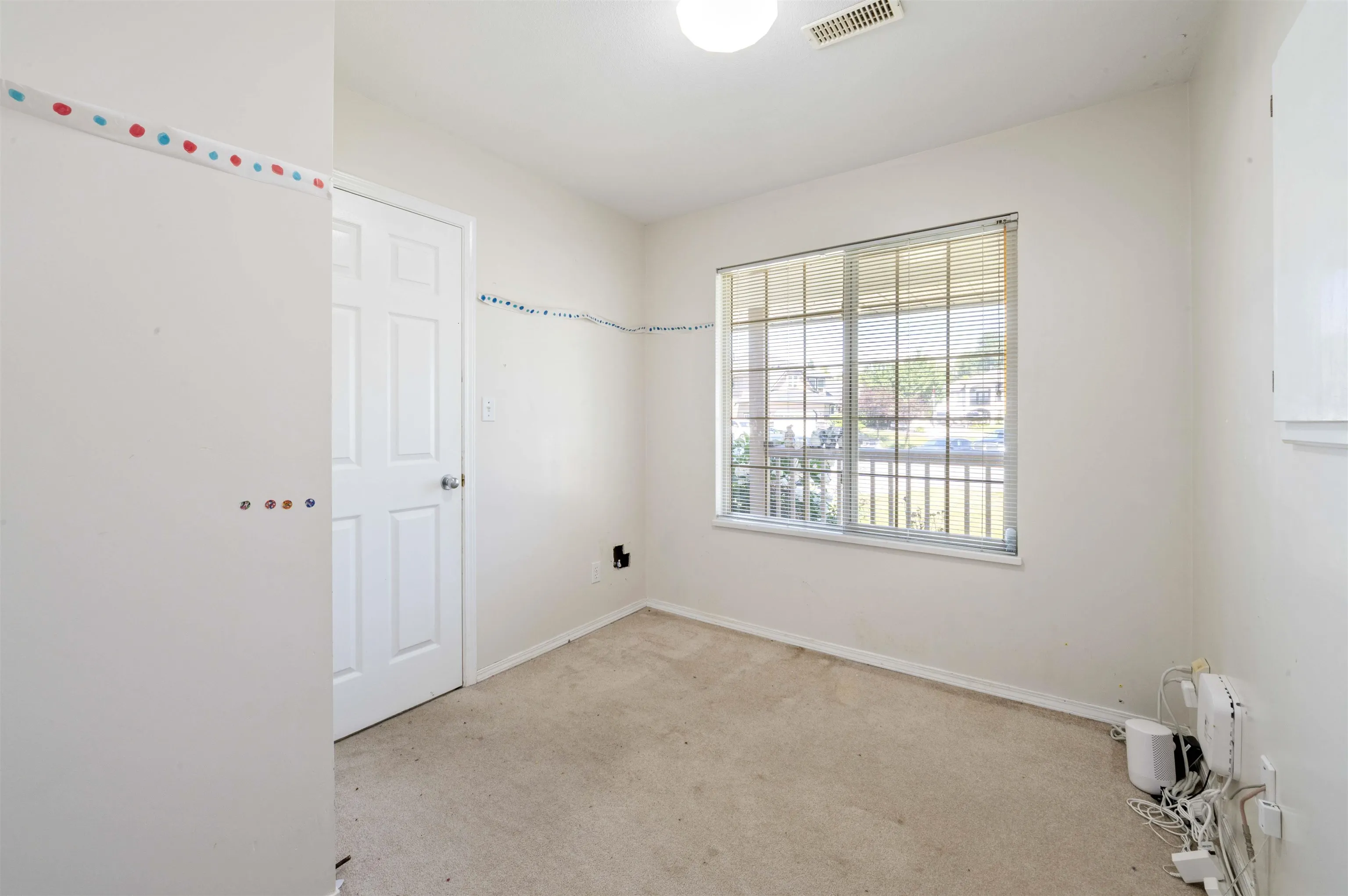 3184 Siskin Court