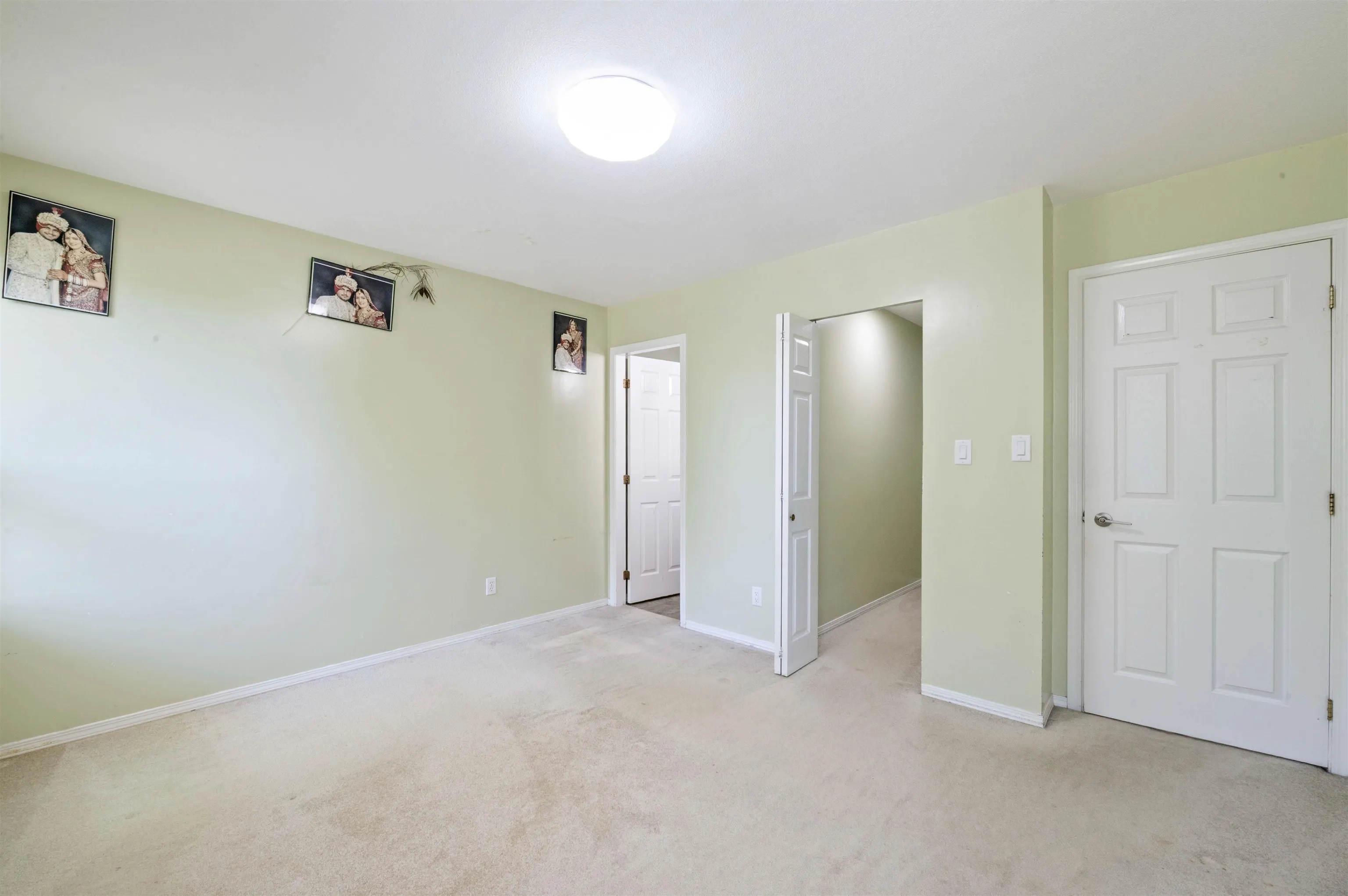 3184 Siskin Court