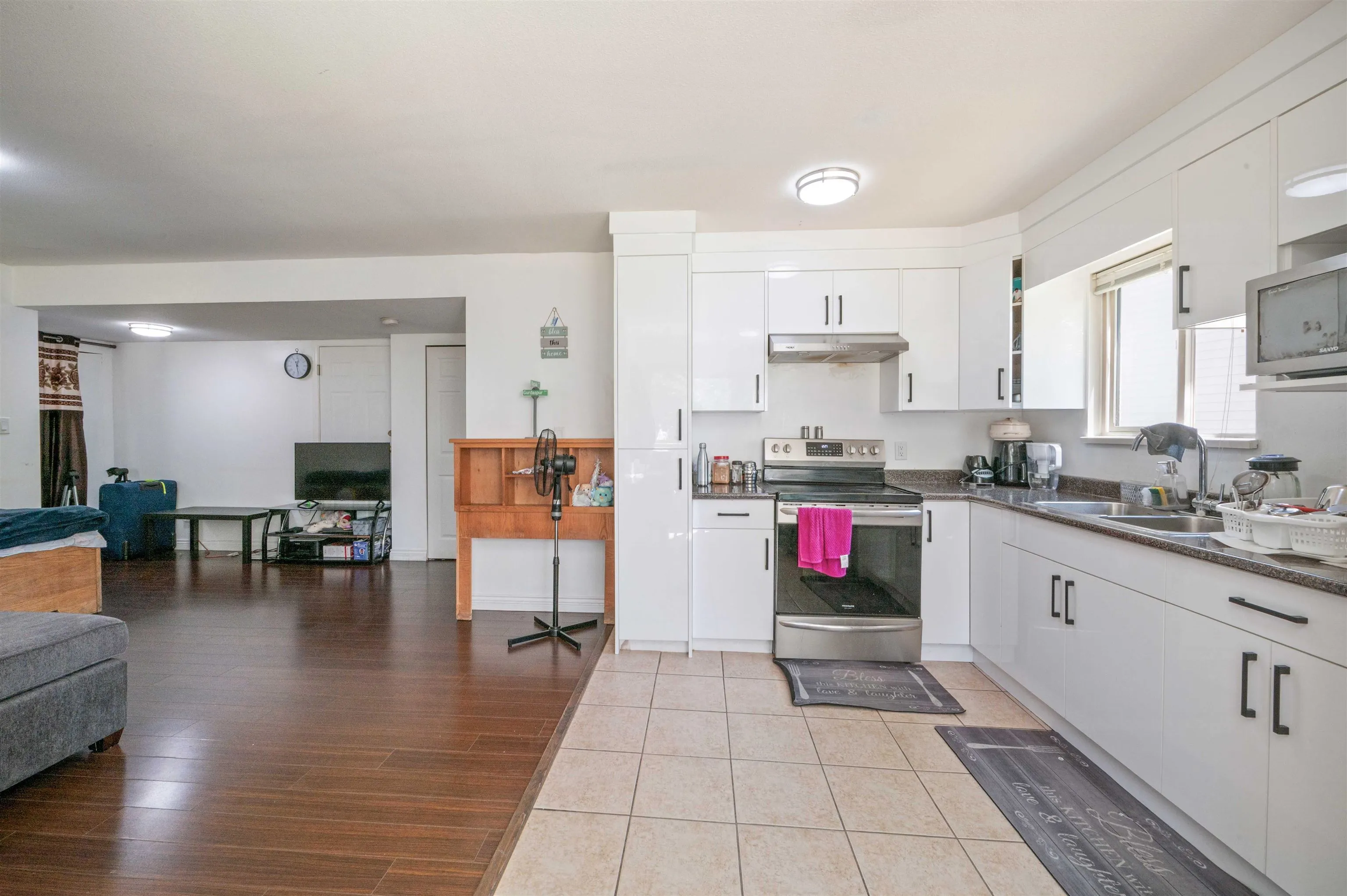 3184 Siskin Court