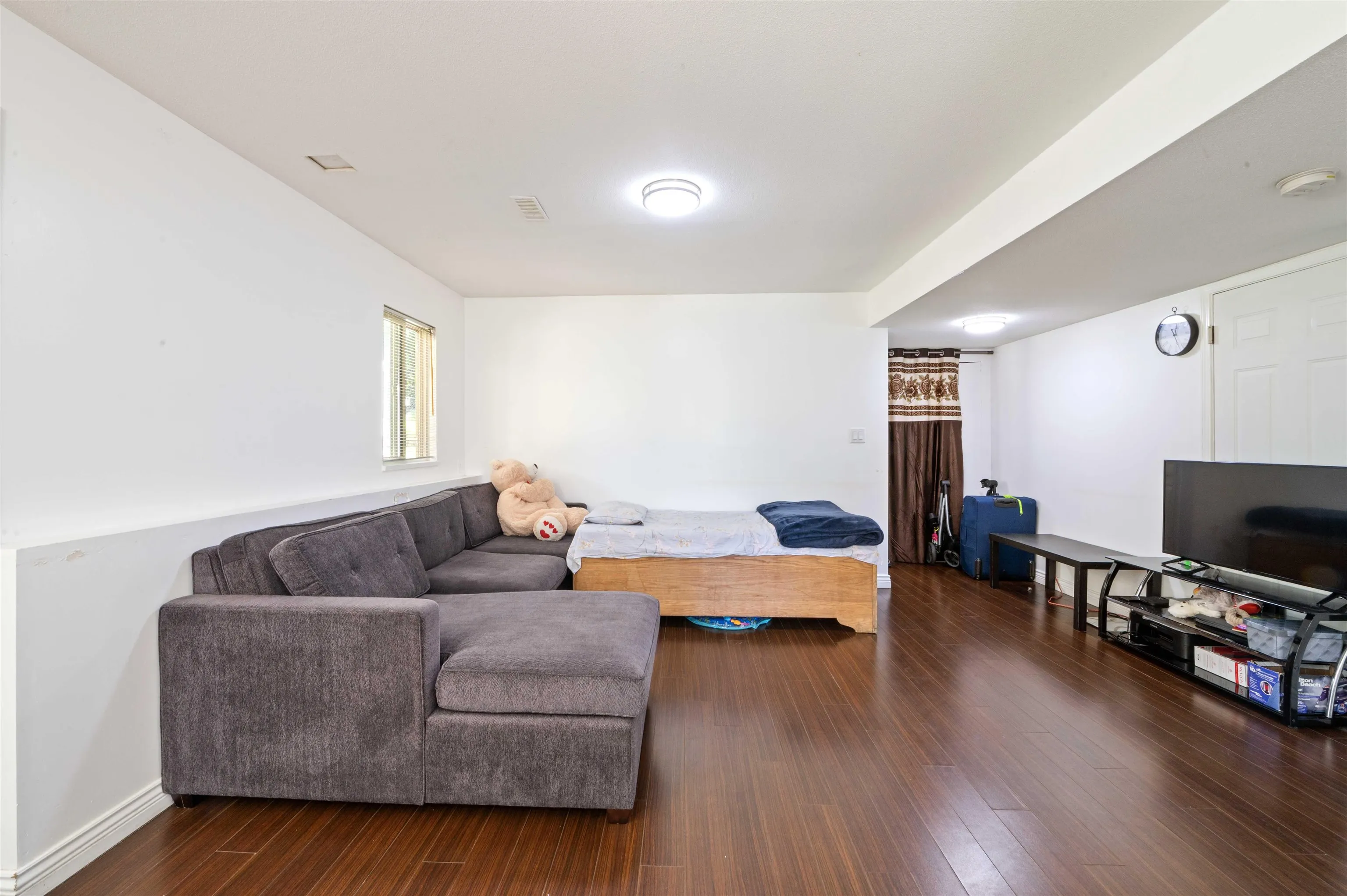 3184 Siskin Court