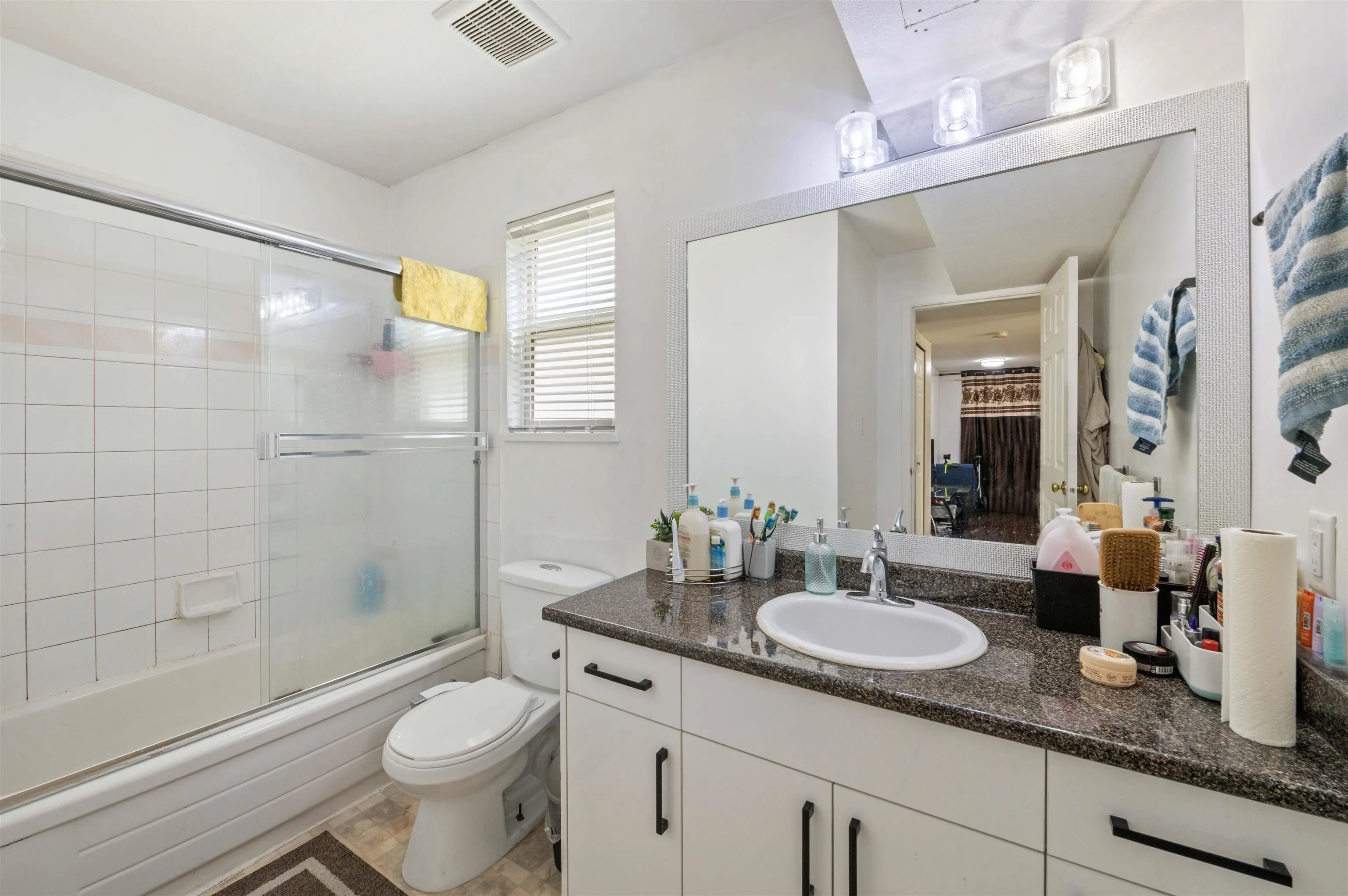 3184 Siskin Court